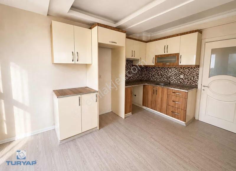Turyap'tan Yatay Mimari Site İçi 2+1 Ara Kat - Görsel 11