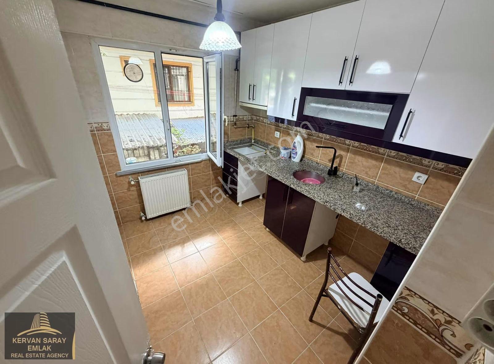 Bahçelievler Kocasinan Kiralık Daire 2+1 80m2 Zemin Kat