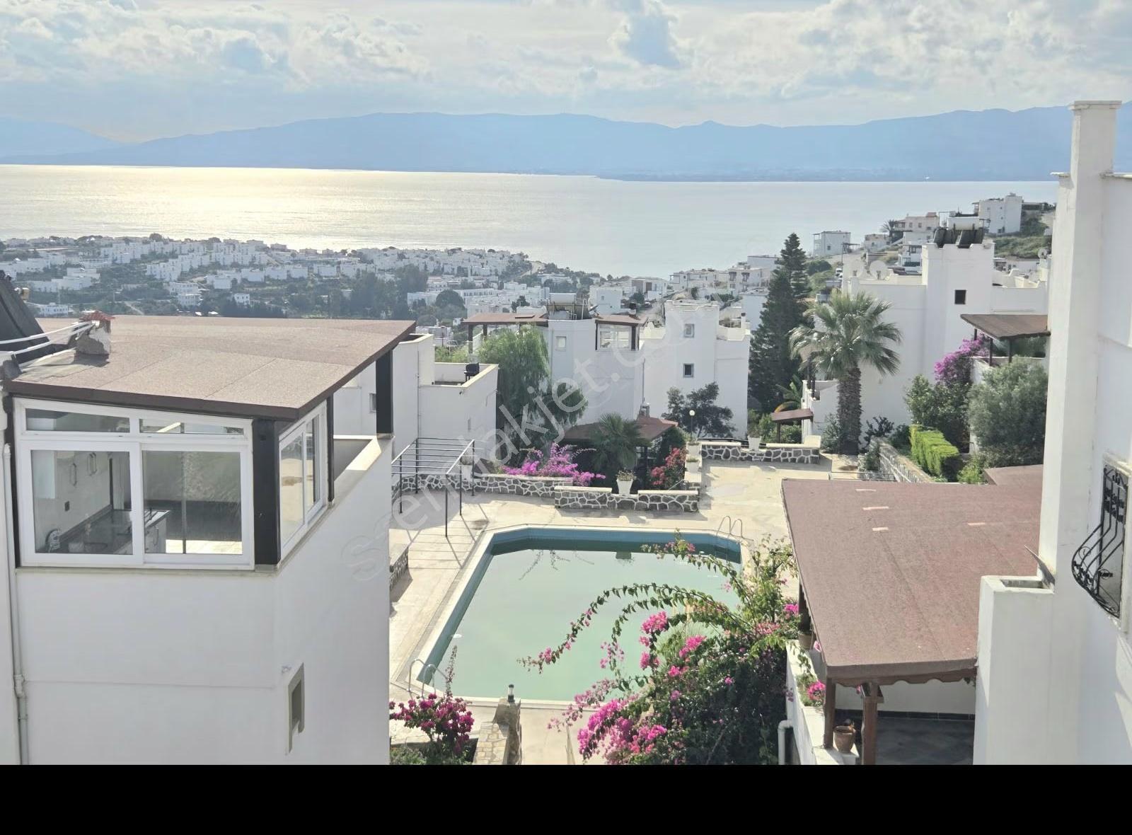 Bodrum Akyarlar'da Tam Müstakil Deniz Manzaralı Fırsat Villa