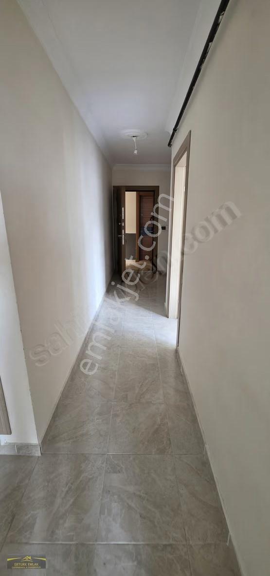 Mükemmel Konumda 5+1 220 M2 Dublex - Görsel 16