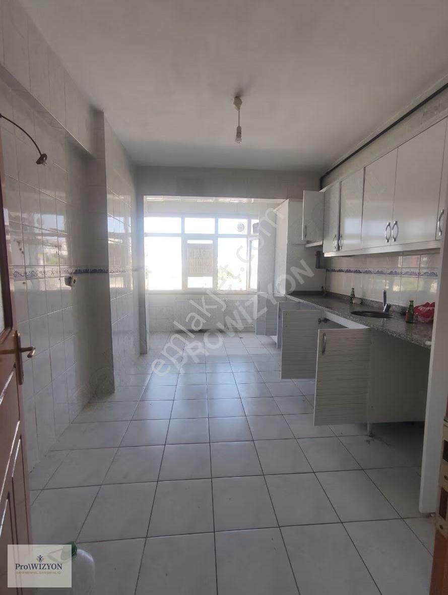 Okullar Bölgesinde Kiralık Daire - Görsel 9