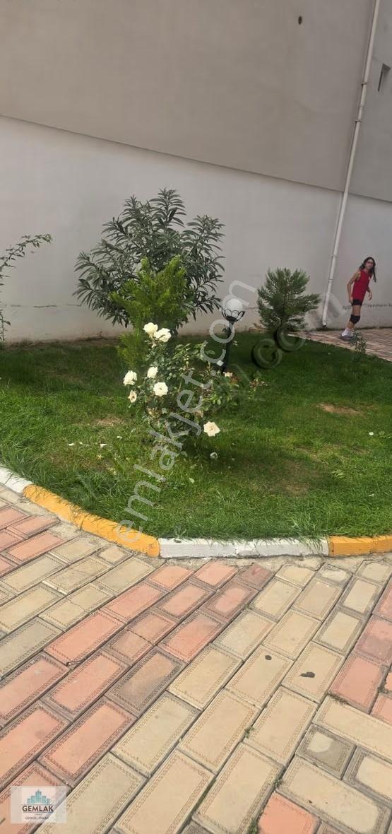 Gemlik Kumlada Gemlak Tan Yeni Sitede Havuzlu 2+1 Daire - Görsel 8