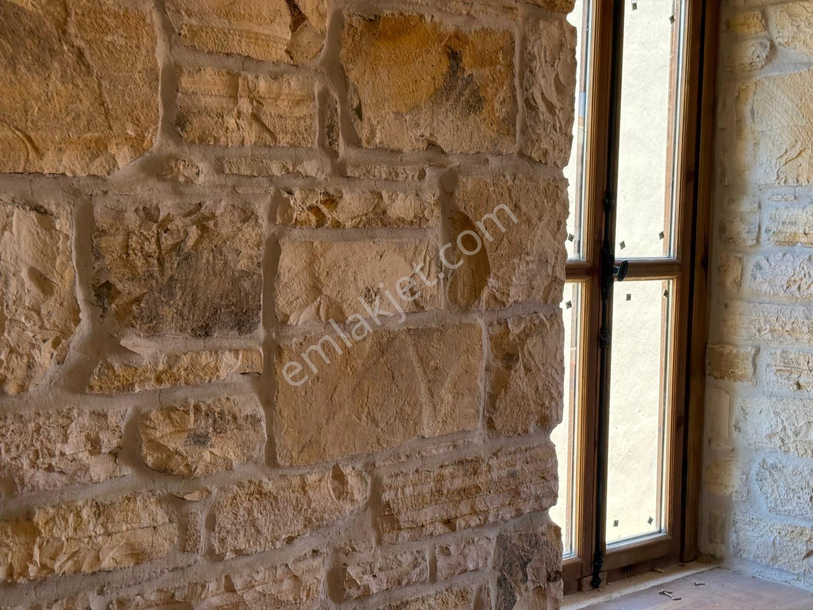Anıtlar Kurulu Onaylı Restorasyonlu Tarihi Taş Ev | Yenifoça - Görsel 18