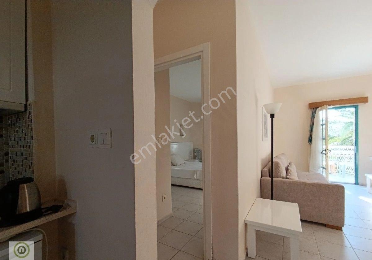 Bodrum Gümbet Tatil Tadında Yaşam Denize Sıfır Havuzlu Kiralk Eşyalı Geniş 1+1 - Görsel 17