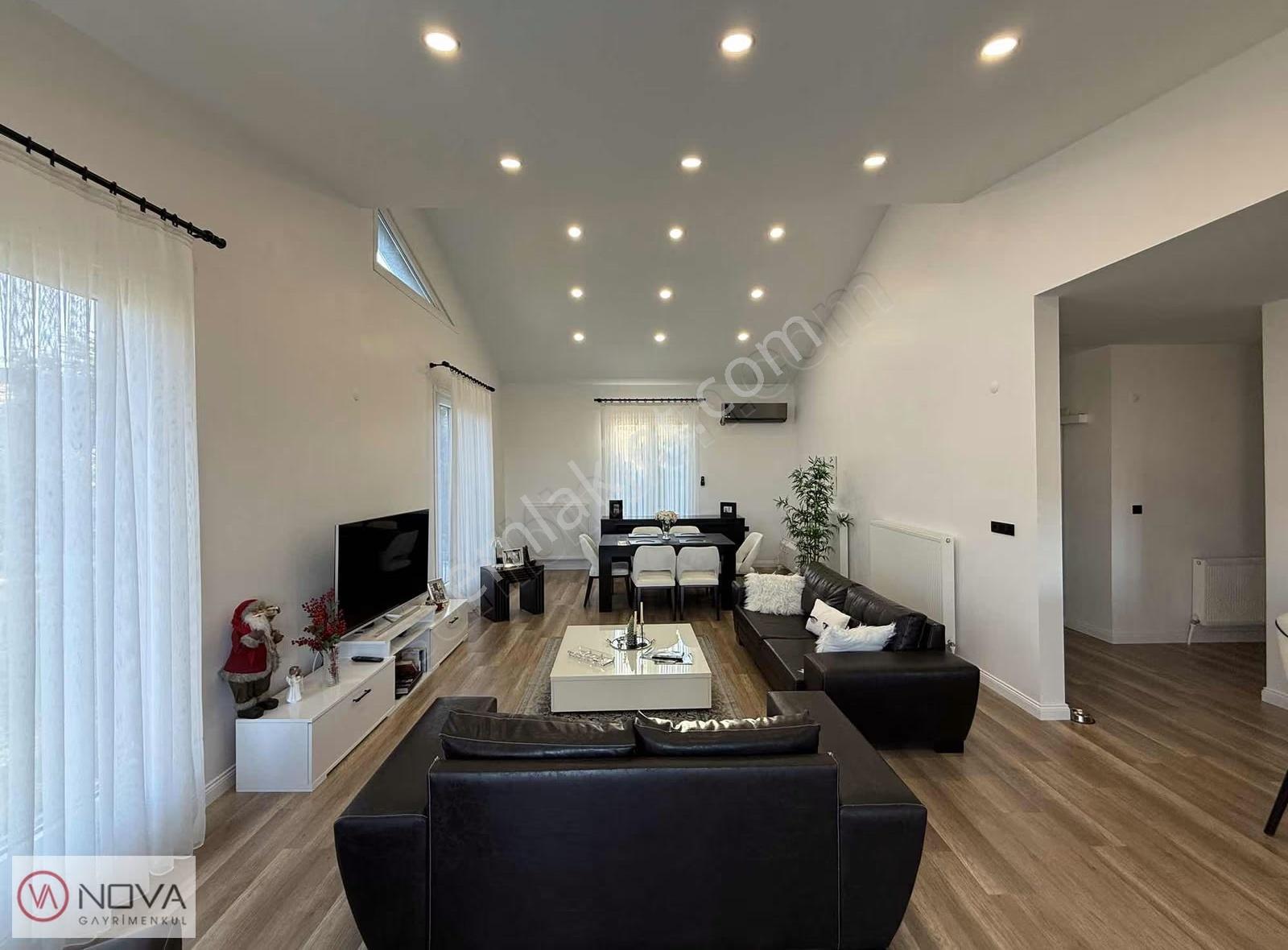 5+1 220 M Ultra Lüks Villa İle Müstakil Yaşam Konforu - Görsel 17