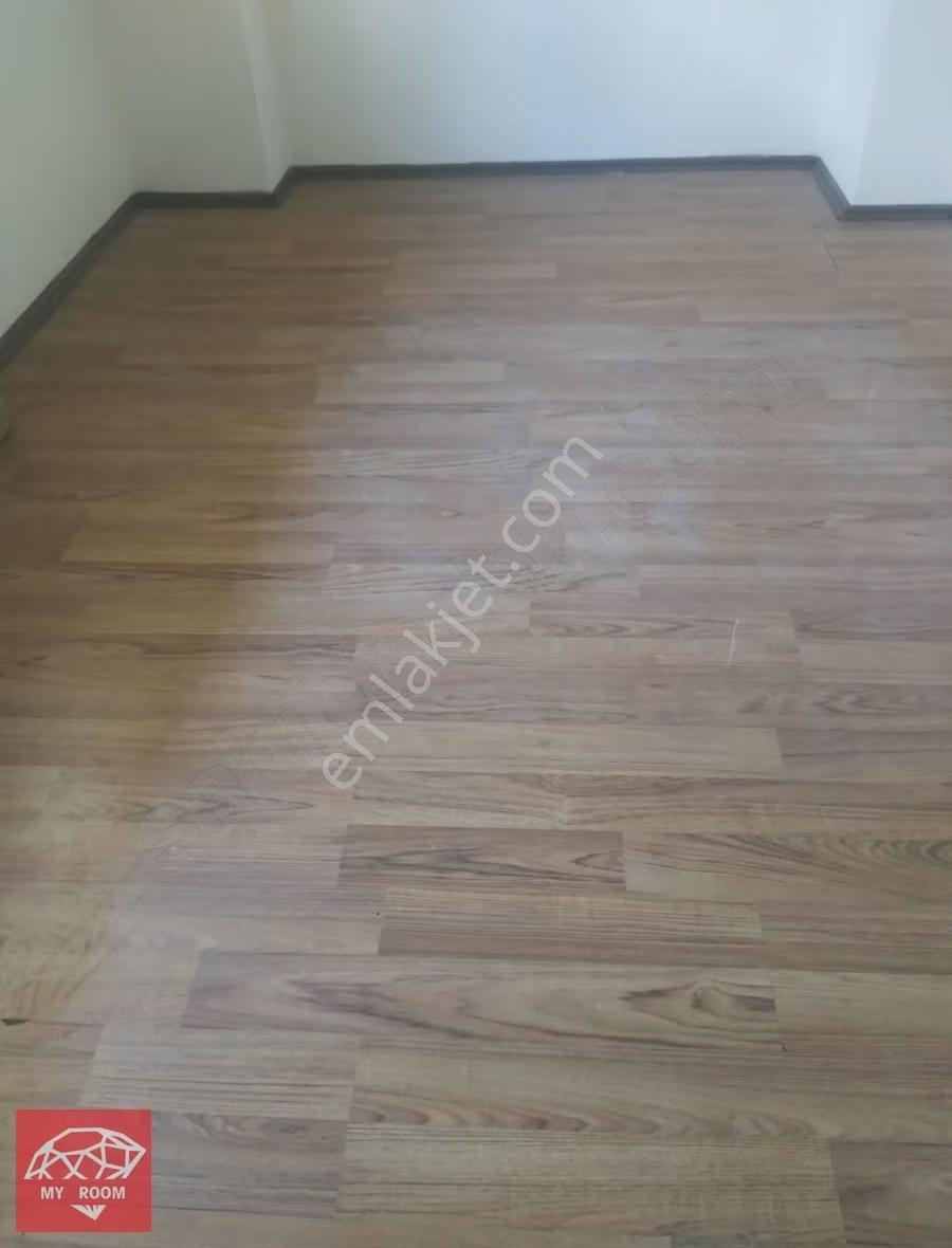 Ümraniye Parseller Mahallesinde 3+1 Kiralık Daire - Görsel 18