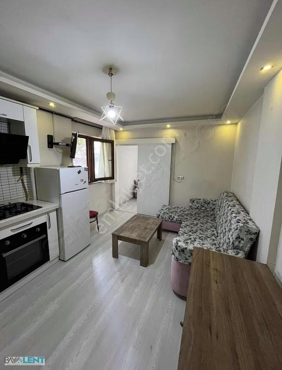 Anayol Üzeri Eşyalı Kiralık 1+1 Daire - Görsel 10