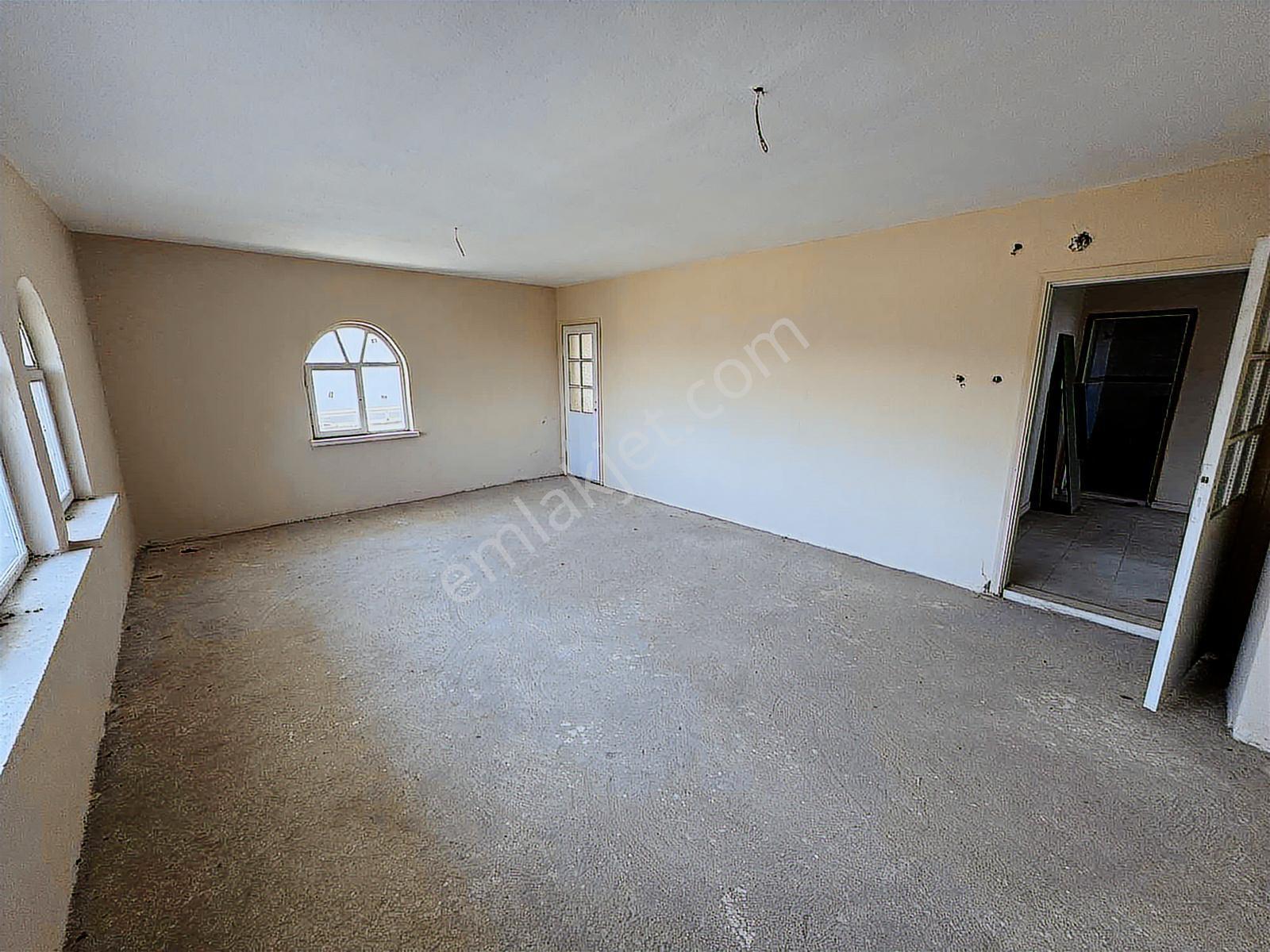 V.koçhan'dan Karabayırda Ziraat Caddesi Altında Triplex Villa - Görsel 11