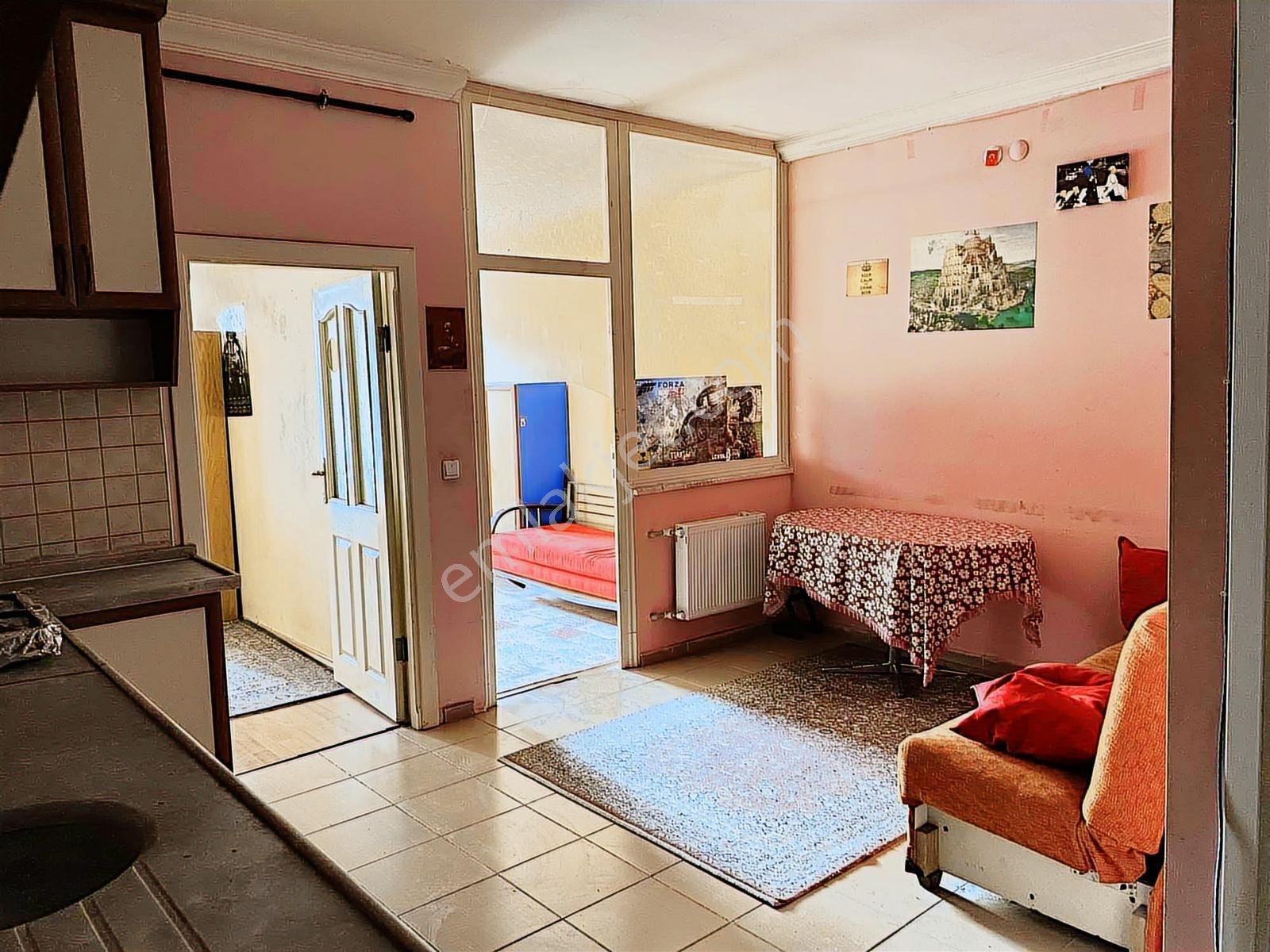 Kısmi Eşyalı Dubleks 5 Odalı Kiralık Daire - Görsel 8