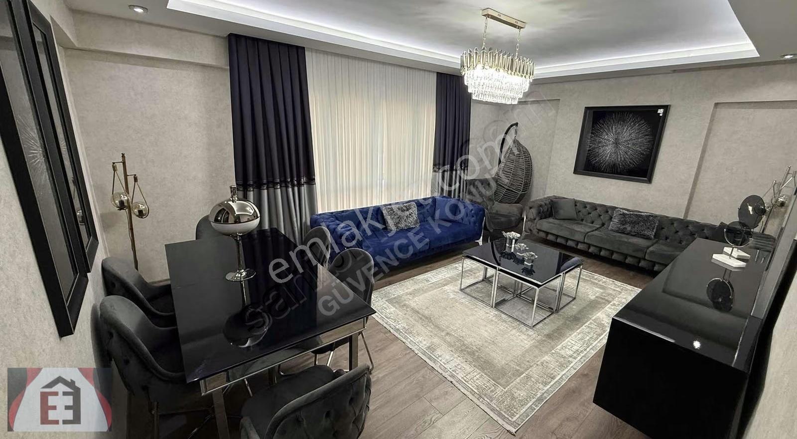 Maslak Caddede Fırsat Daire