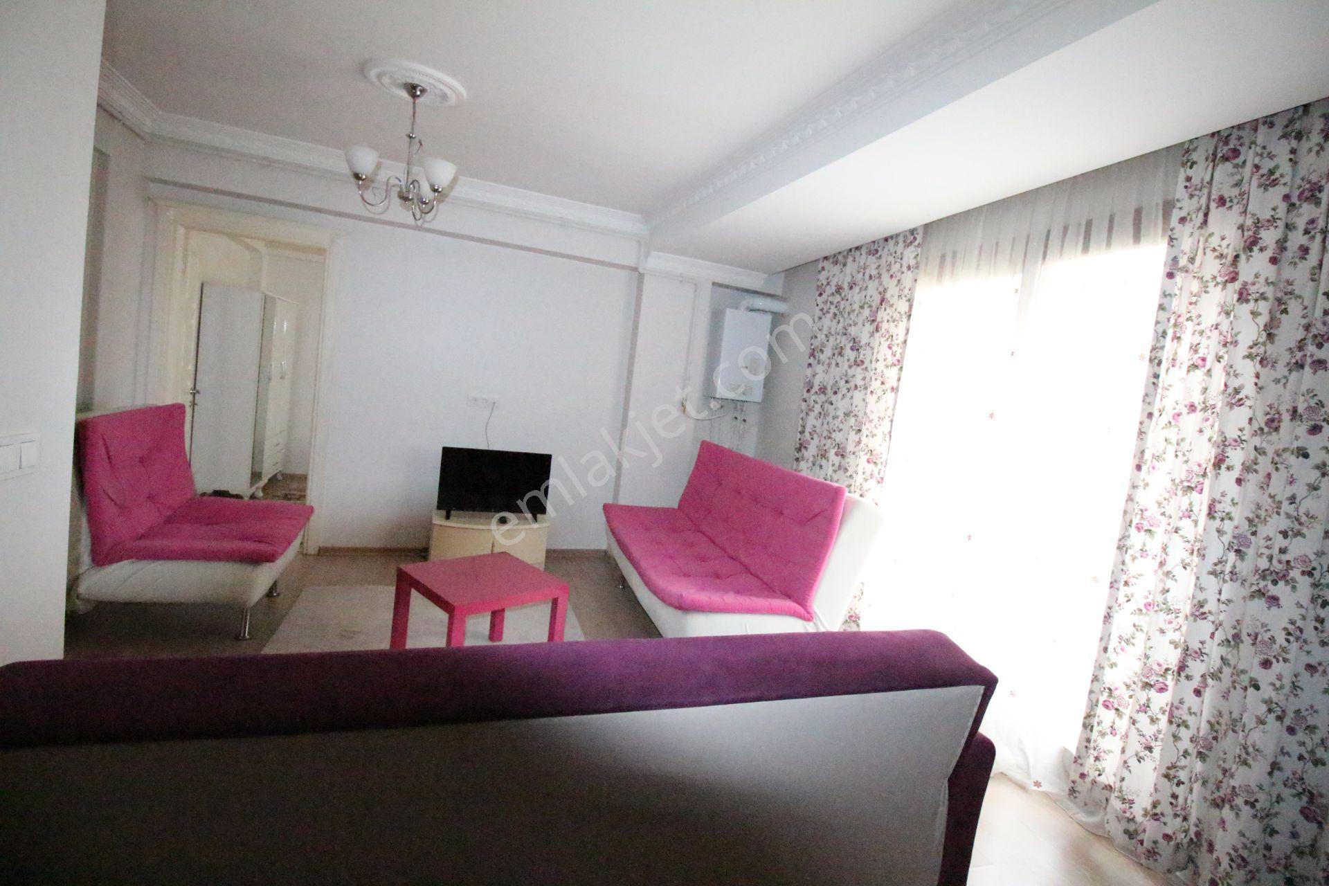 Arga'dan Buca Üçkuyular Meydan Yakını Eşyalı D.gazlı 1+1 Kiralık Daire. - Görsel 12