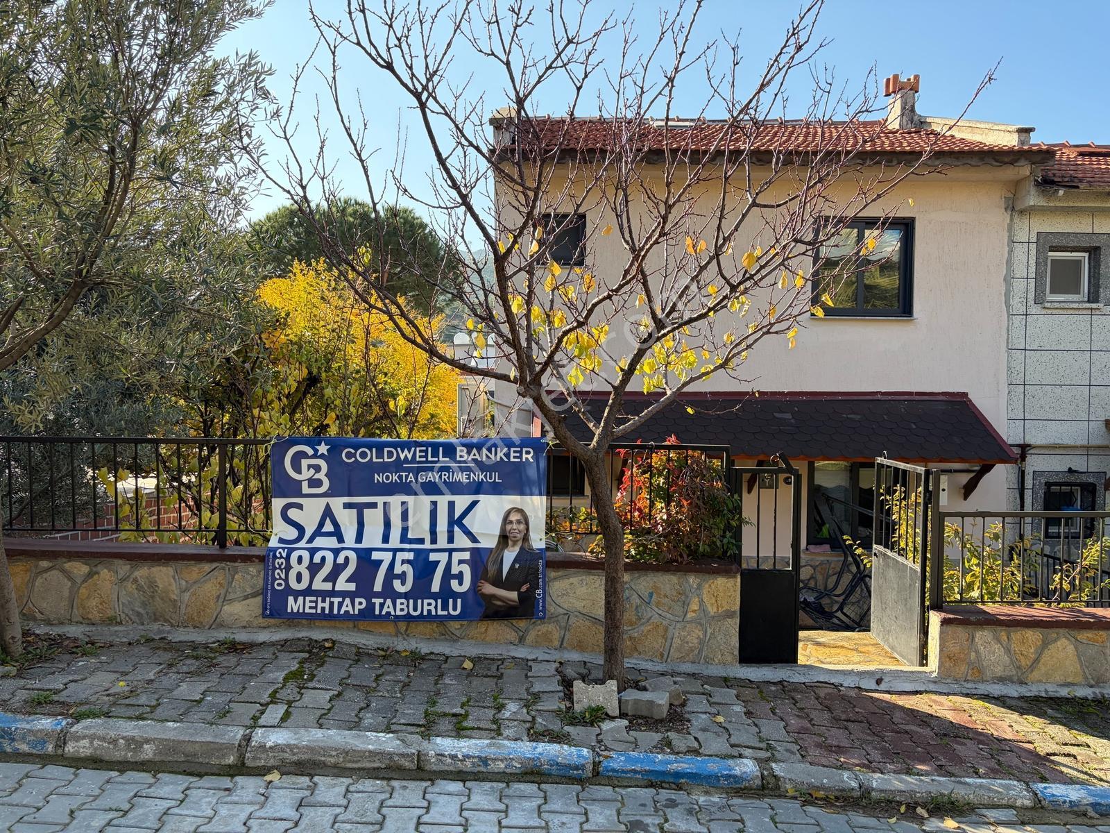 Yenifoça Fatih Mah. Satılık Manzaralı Dubleks 3+1 Villa - Görsel 3