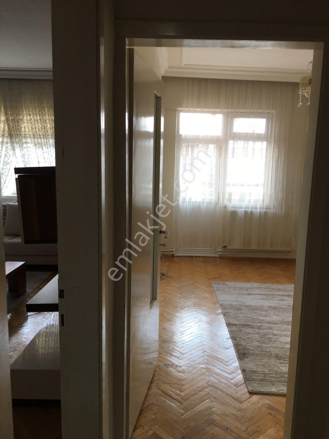 Gazi Mahallasinde Esyalı Kiralık 3+1 - Görsel 7