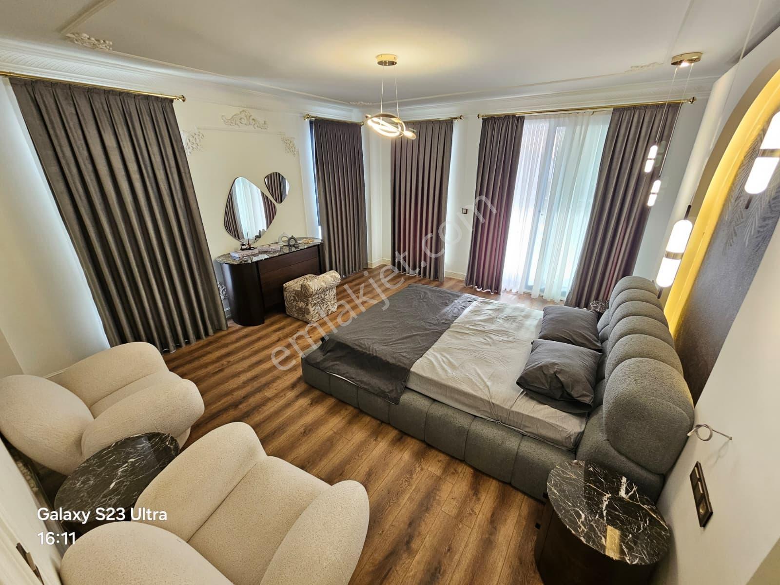 Eu Gayrimenkulden Denize Sıfır Sitede 4+1 Tek Müstakil Villa - Görsel 14
