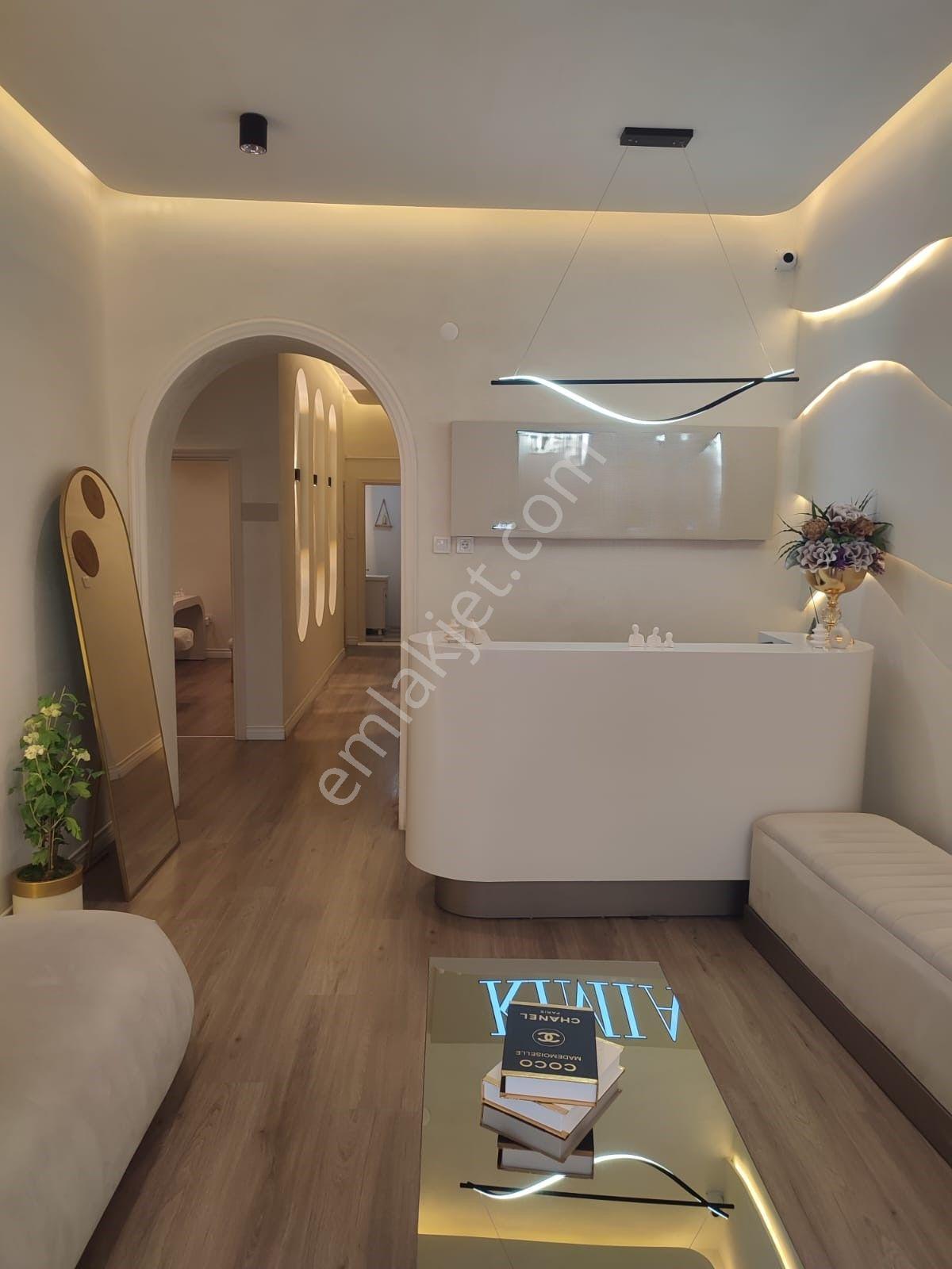 Suna Tabakçı'dan Şişli Ergenekon Caddesi Kiralık Ofis / İş Yeri - Görsel 10
