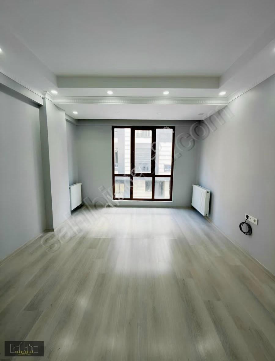 Yeşilova'da Kiralık 2+1 Daire: Metrobüse Yakın, 80 M² - Görsel 2