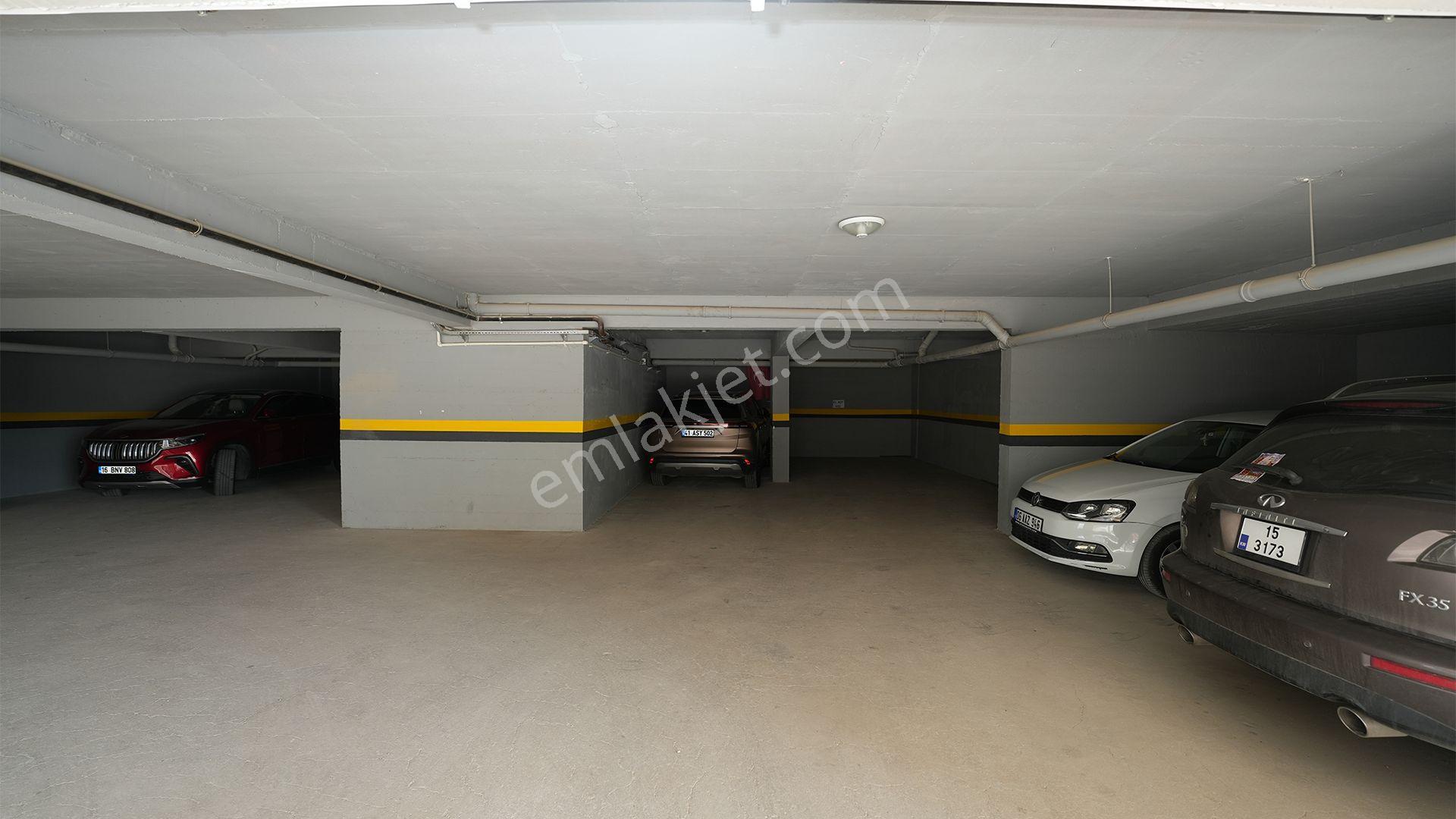 C21 Cius; Denizpark Panoramada Havuzlu 3+1 Ara Kat Satılık Daire - Görsel 30