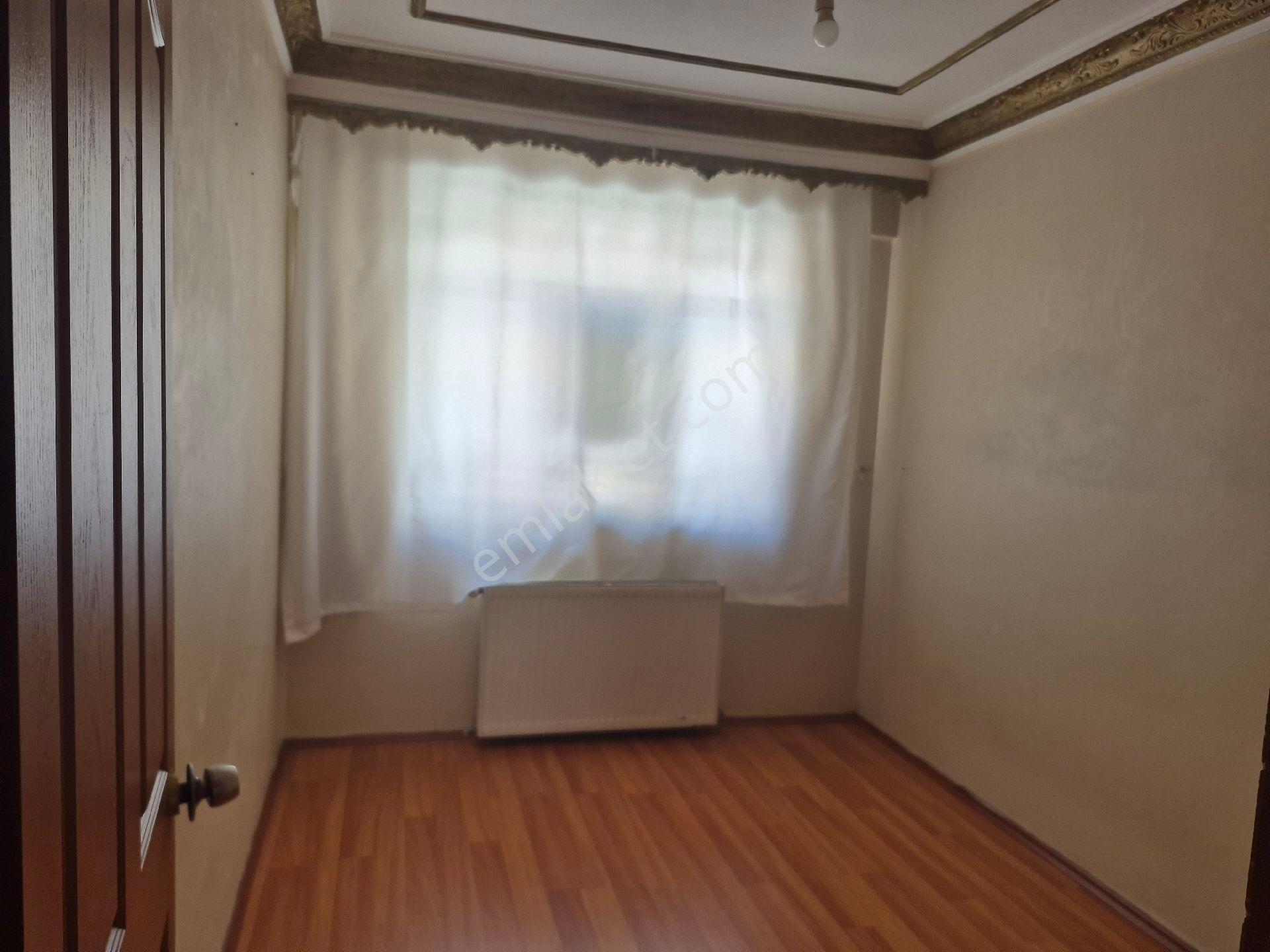 Kiralık Balkonu 1 Kat Gazi Mahallesi Yeni Karakola Yakın Sultangazi İstanbul - Görsel 10