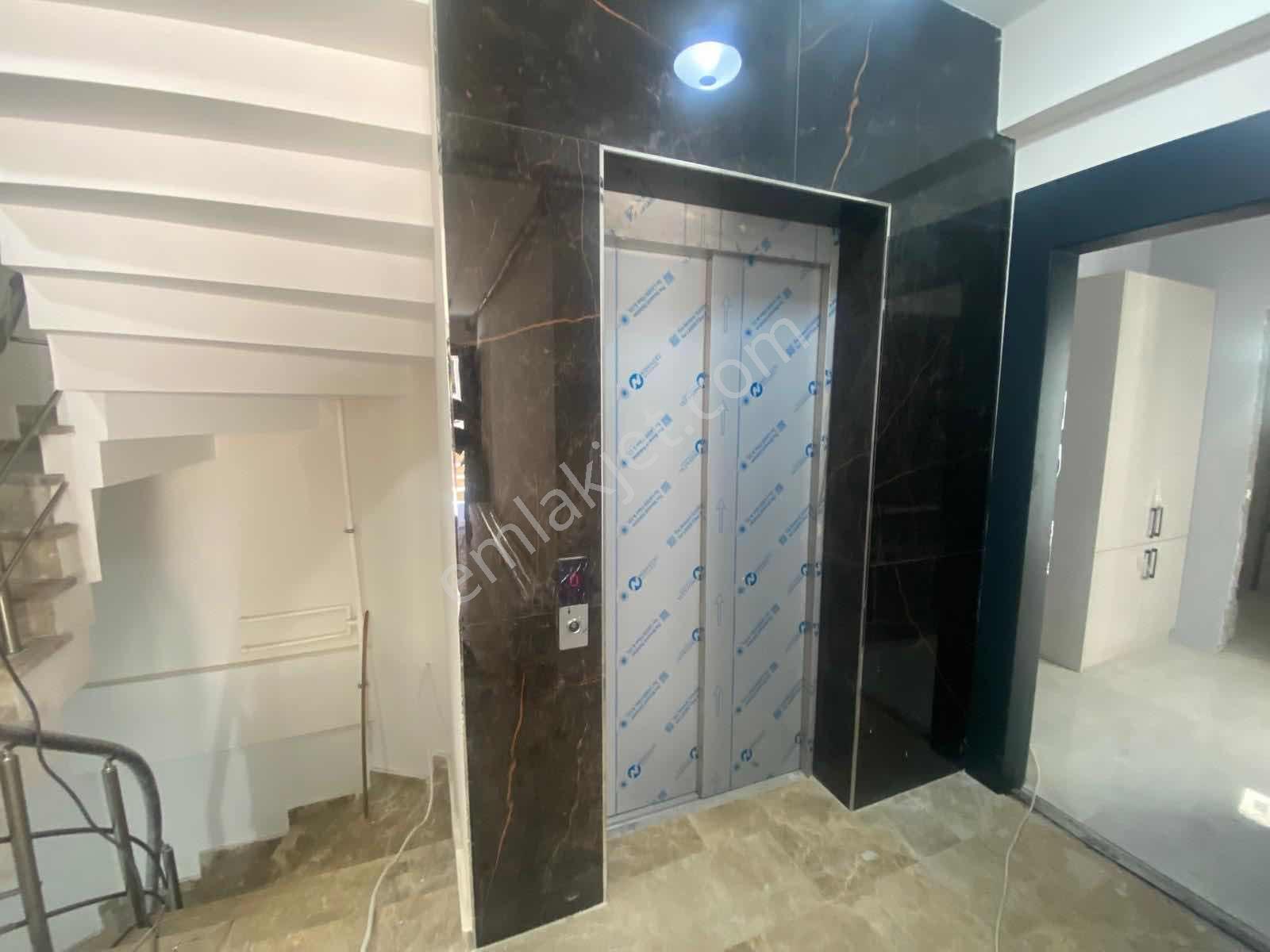 Tantavi'de Metroya Yakın, Manzaralı, Sıfır 3+1 Daire - Görsel 6