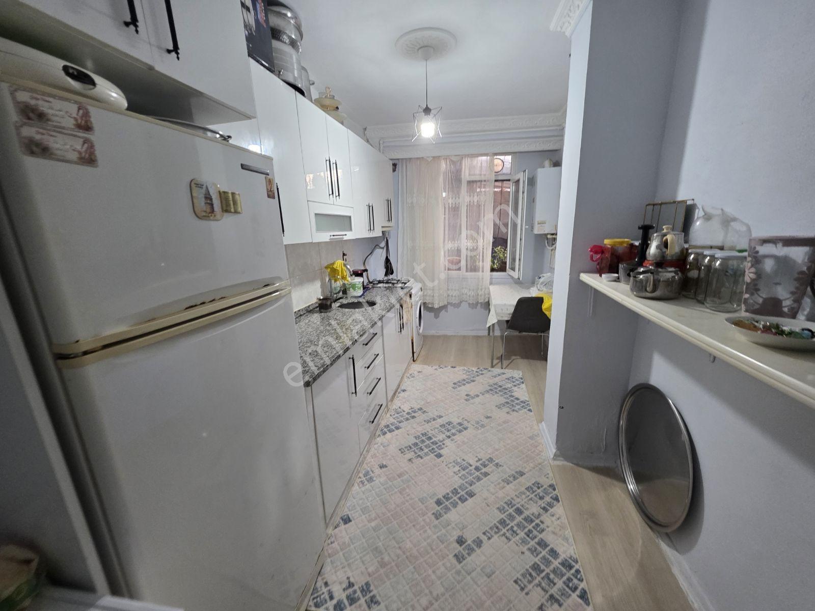 Mimar Emlak'tan Mehmet Akifte 26m² Hisseli 3+1 Giriş Kat - Görsel 10