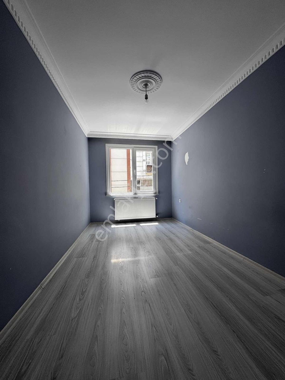 Atalay Caddesinde Kiralık 130 M2 3+1 Asansörlü Arakat Daire - Görsel 11