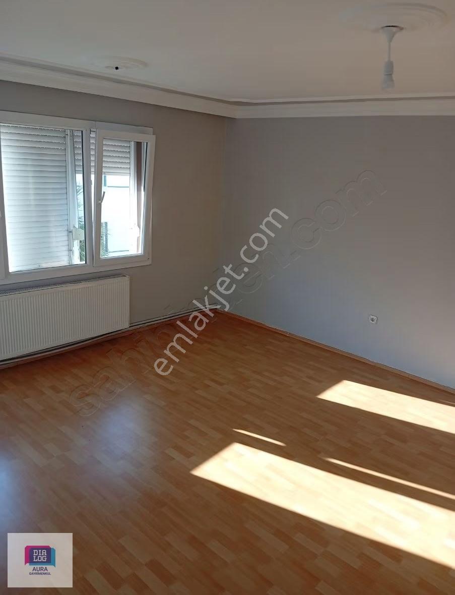 Buca Vali Rahmi Mahallesi'nde 3+1 Kiralık Daire - Görsel 3