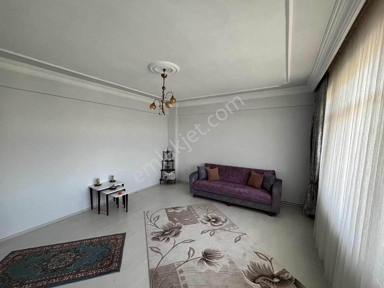 Emirefendi Mah.de Eşyalı Kiralık 3+1 160 Metrekare Daire - Görsel 15