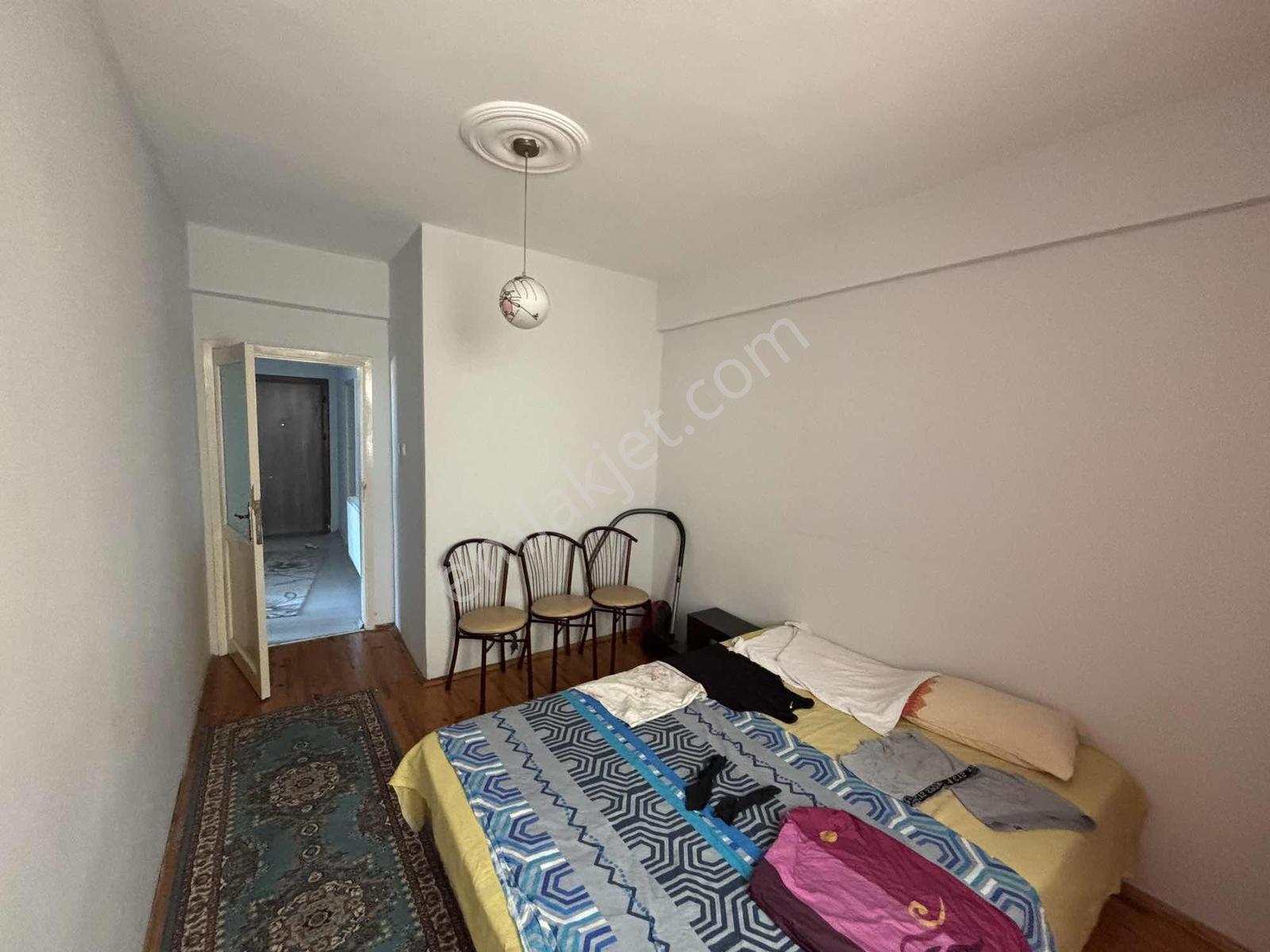 Emirefendi Mah.de Eşyalı Kiralık 3+1 160 Metrekare Daire - Görsel 10