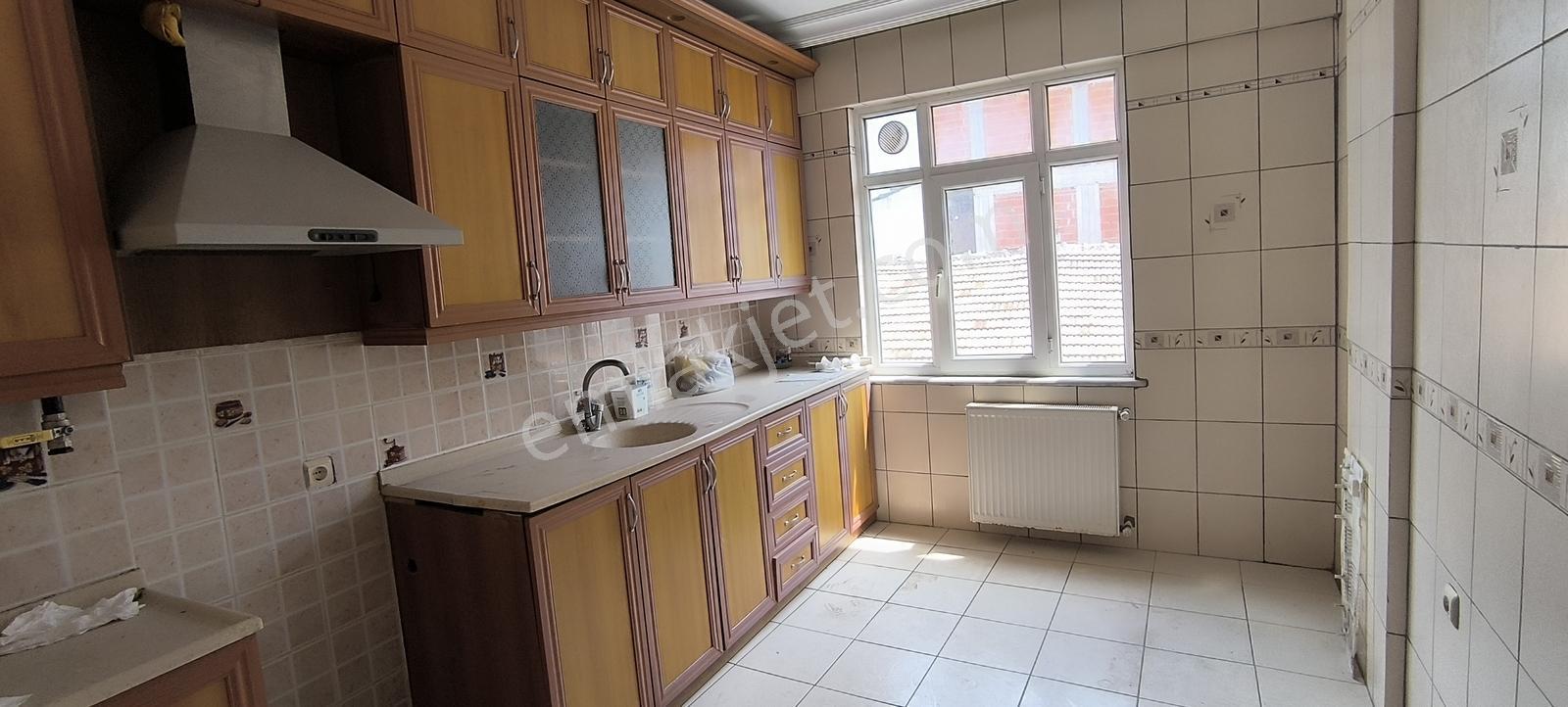 Edis Emlak'tan Kiralık Bafra Emirefendide 160 Metrekare Daire - Görsel 7