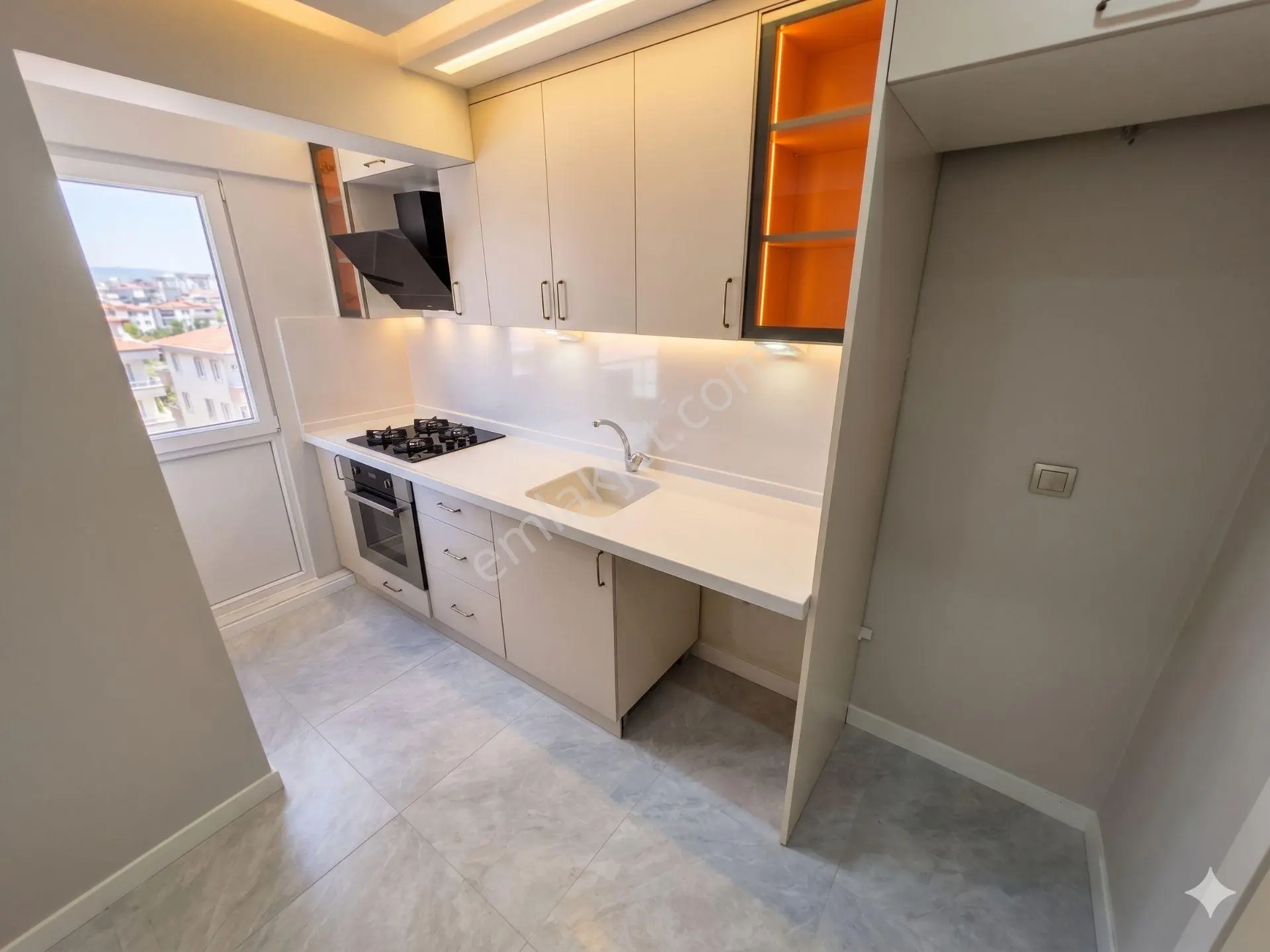 Aktif'ten Akçay Merkez'de Satılık Deniz Manzaralı Ayrı Mutfaklı Lüx 2+1 Daire - Görsel 28