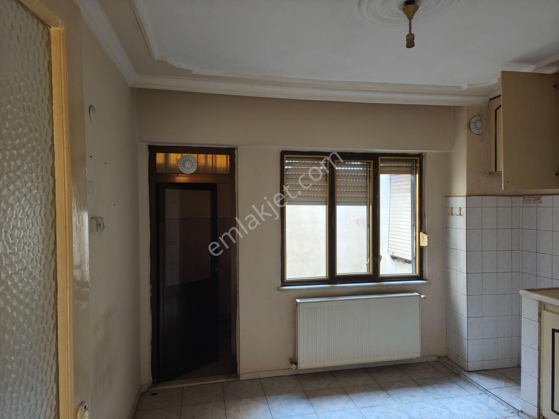 Nazilli Dört Yol'da Çok Geniş 3+1 Daire / Prestijli Ofis Adayı - Görsel 12