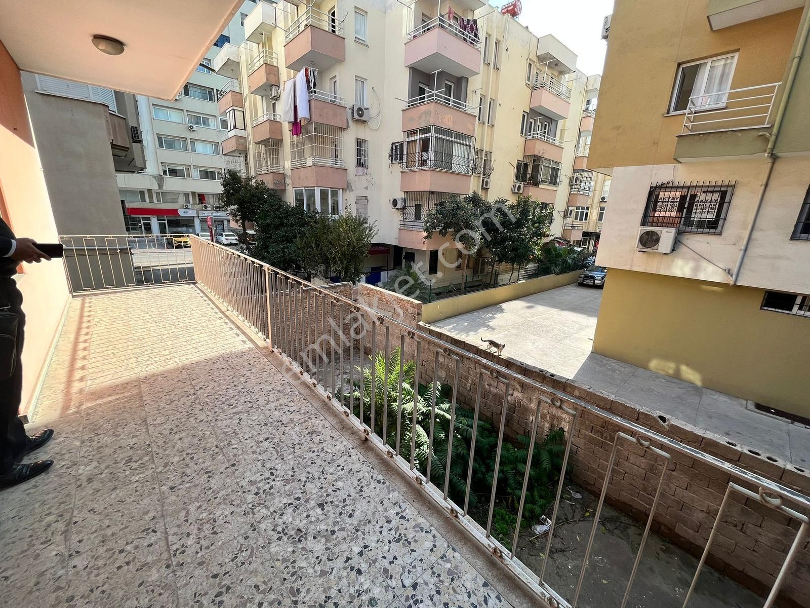 Zorlu Gayrimenkul'den Reşatbey'de 3+1 Kiralık İşyeri - Görsel 13