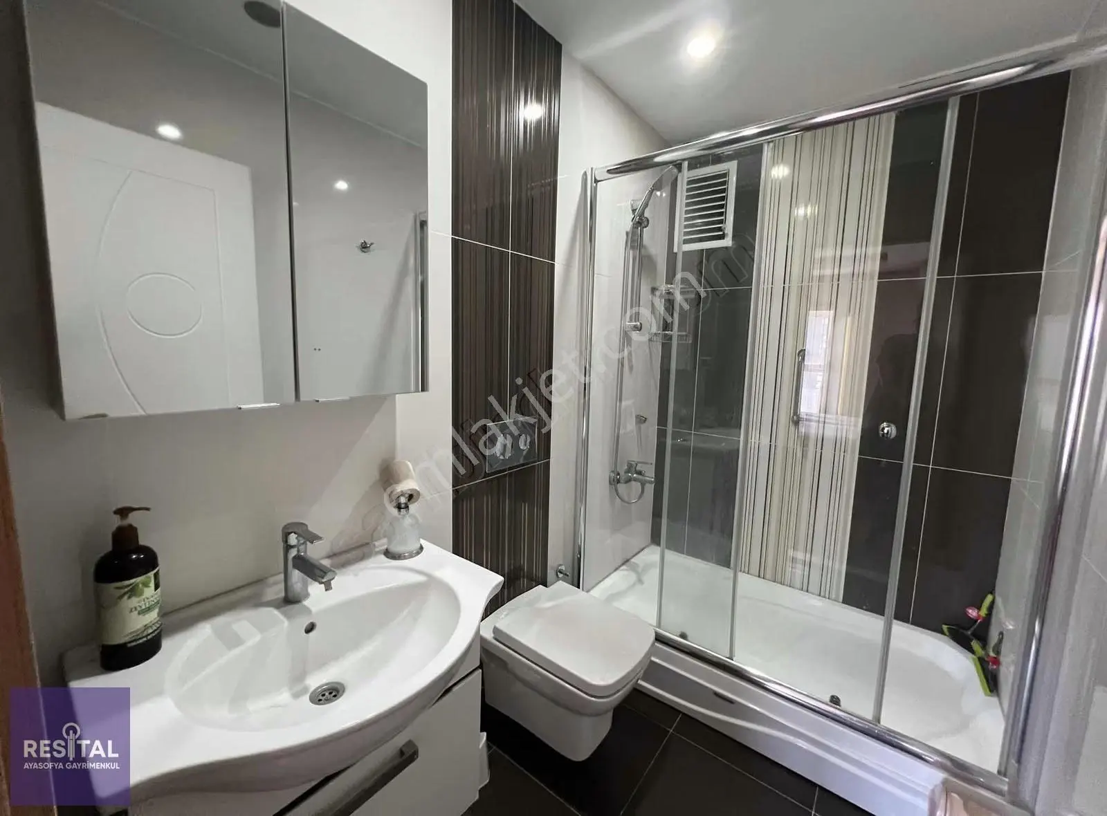 23 Nisan Mahallesi - Bakgör6 Kiralık Daire, 3+1, Eşyalı - Görsel 4
