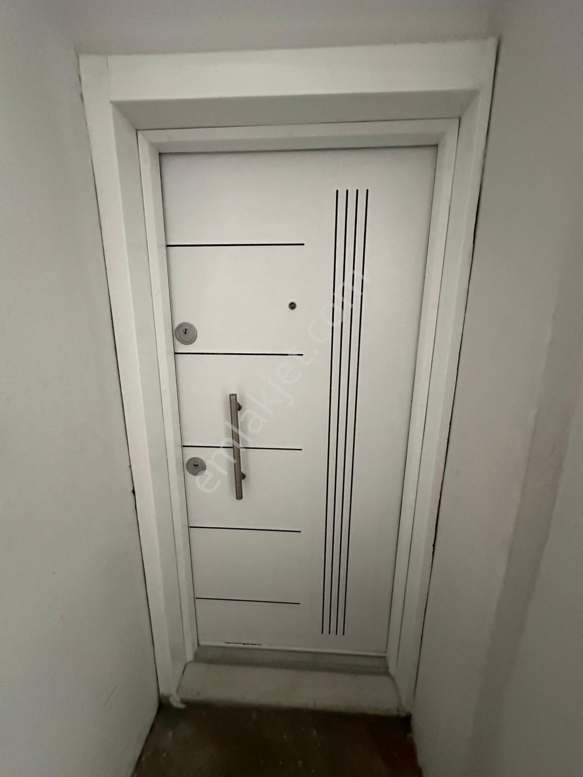 Yunus Emre Mahallesinde Giriş Katı 2+1 Kiralık Daire - Görsel 20
