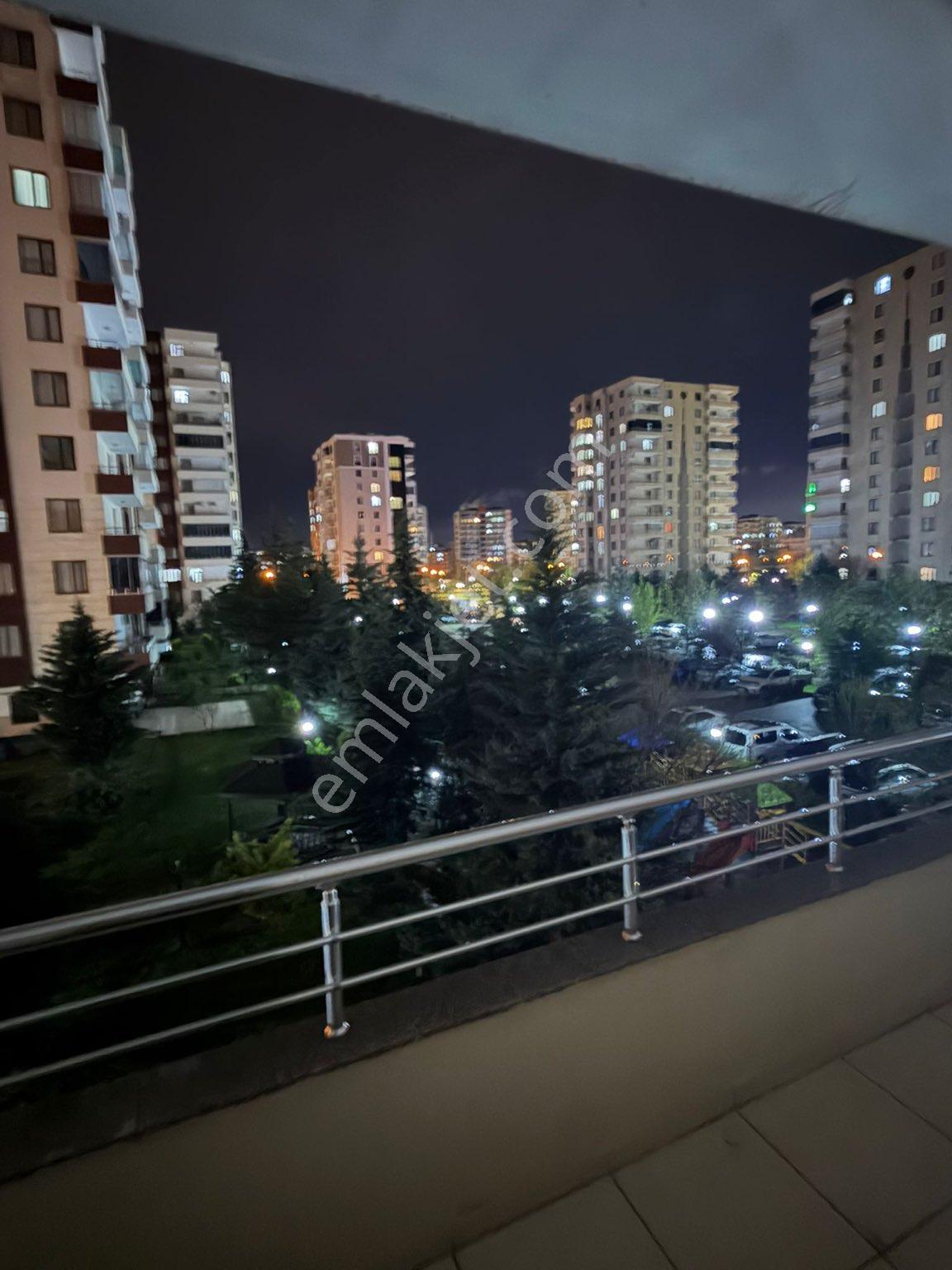 Kent Meydanı Yanı Satılık 4+1 Fırsat Daire - Görsel 18