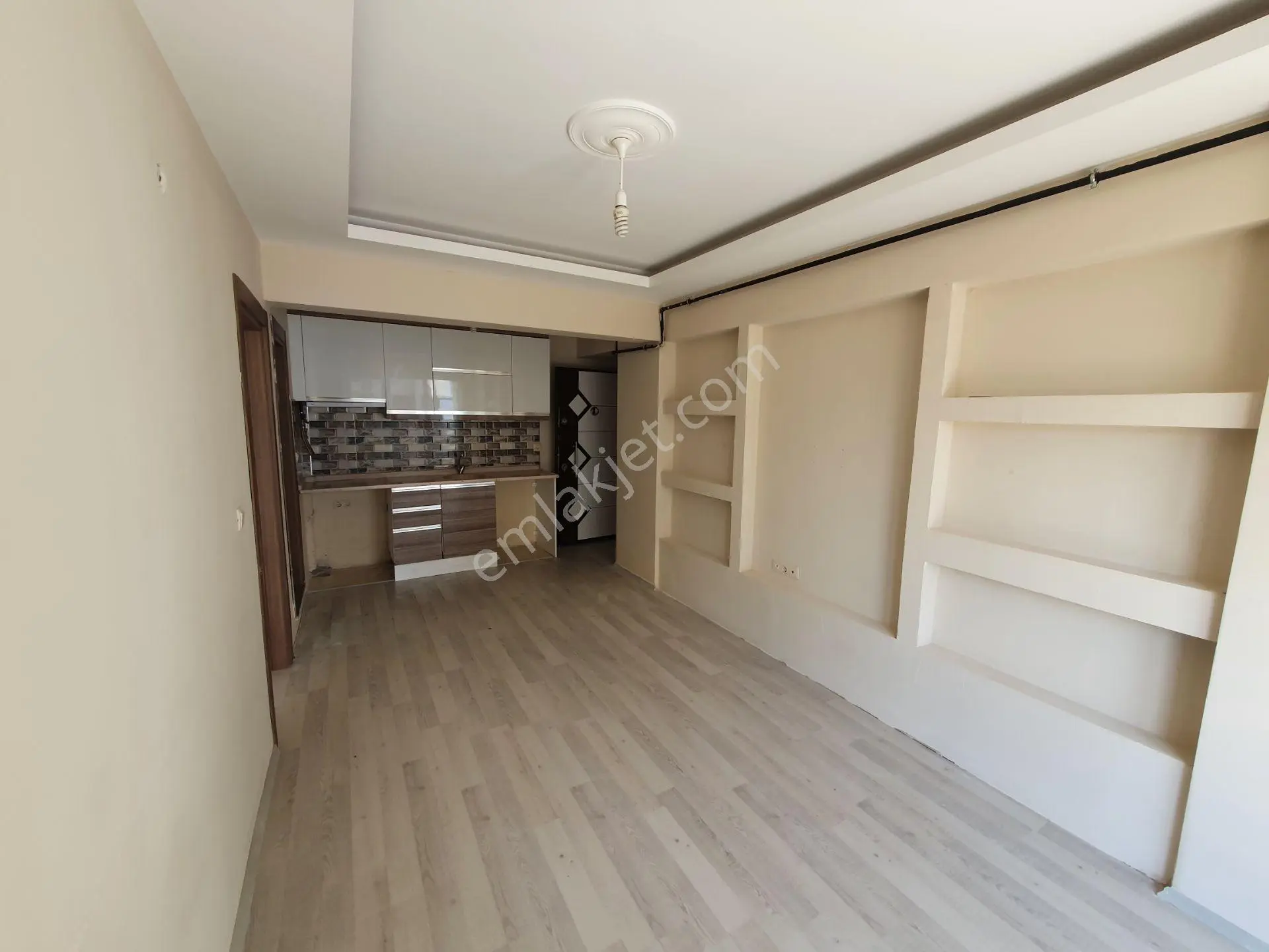 Bahar'dan Görükle'de Kiralık 1+1 Eşyasız Geniş Daire - Görsel 5