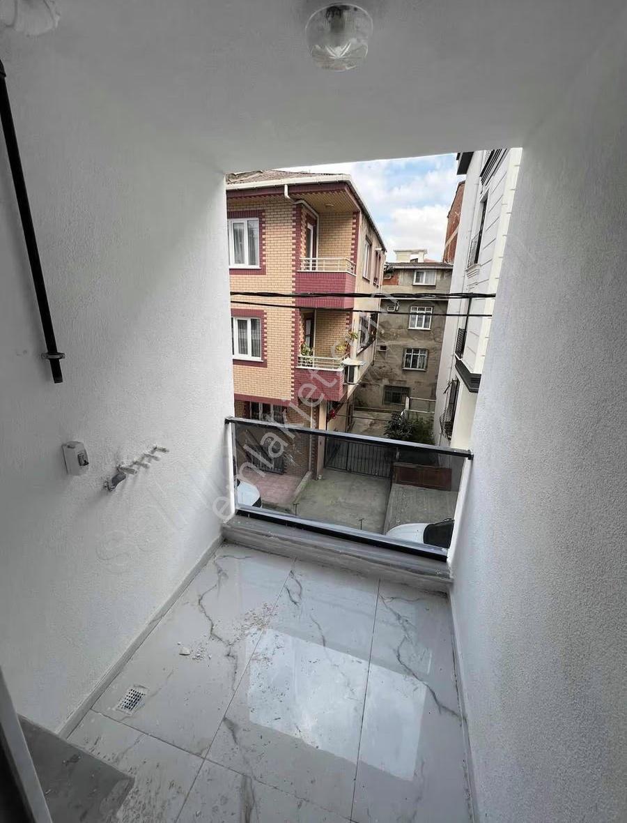 Halkalı'da 3+3 Yeni Sıfır Binada Dubleks Tapu Masrafsız - Görsel 13