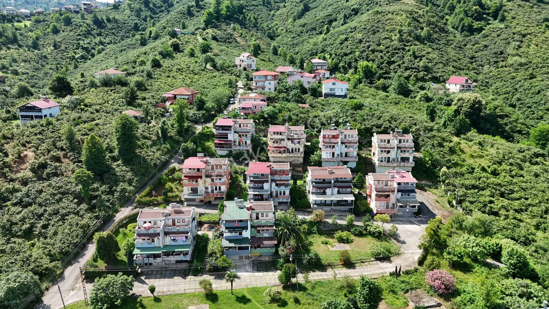 Wisrem'den Keşap-tepeköy'de Satılık Fırsat Tripleks Villa