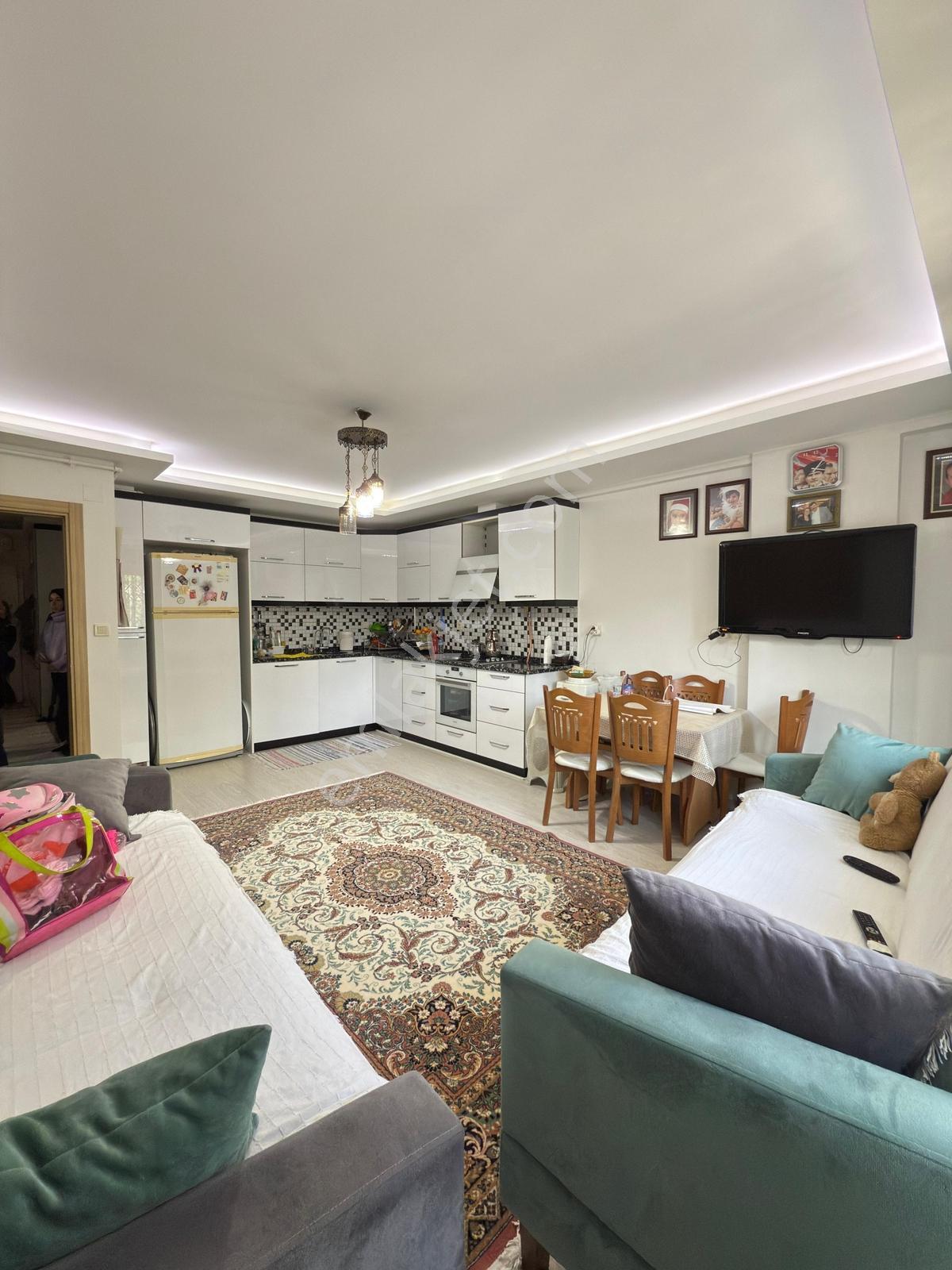 Turgutlu Yeni Mh. Asansörlü Otoparklı 3+1 Satılık Daire - Görsel 21