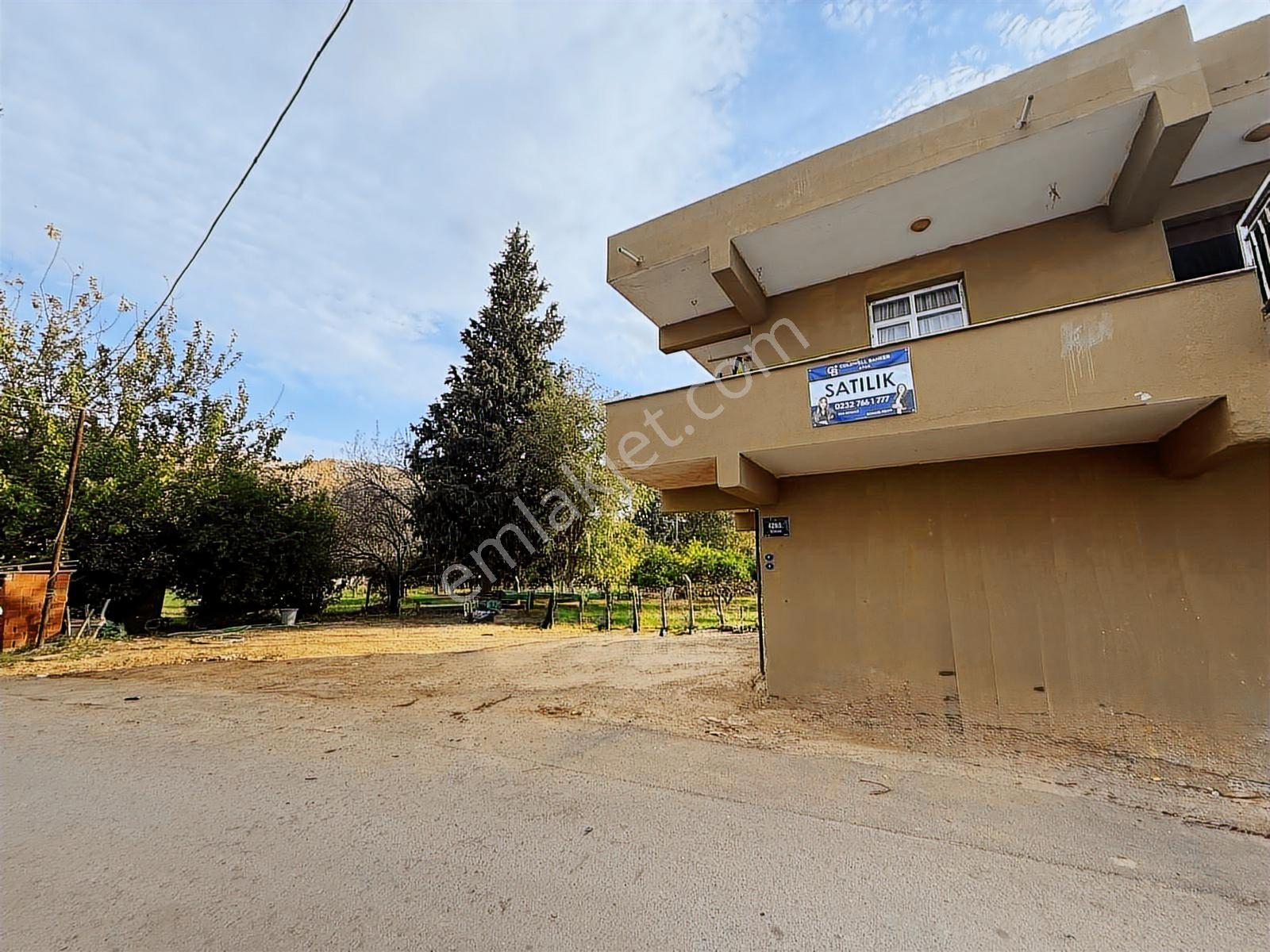 Urla Şirinkentte Satılık 668 M2 Müstakil Ev Ve Tarla - Görsel 3