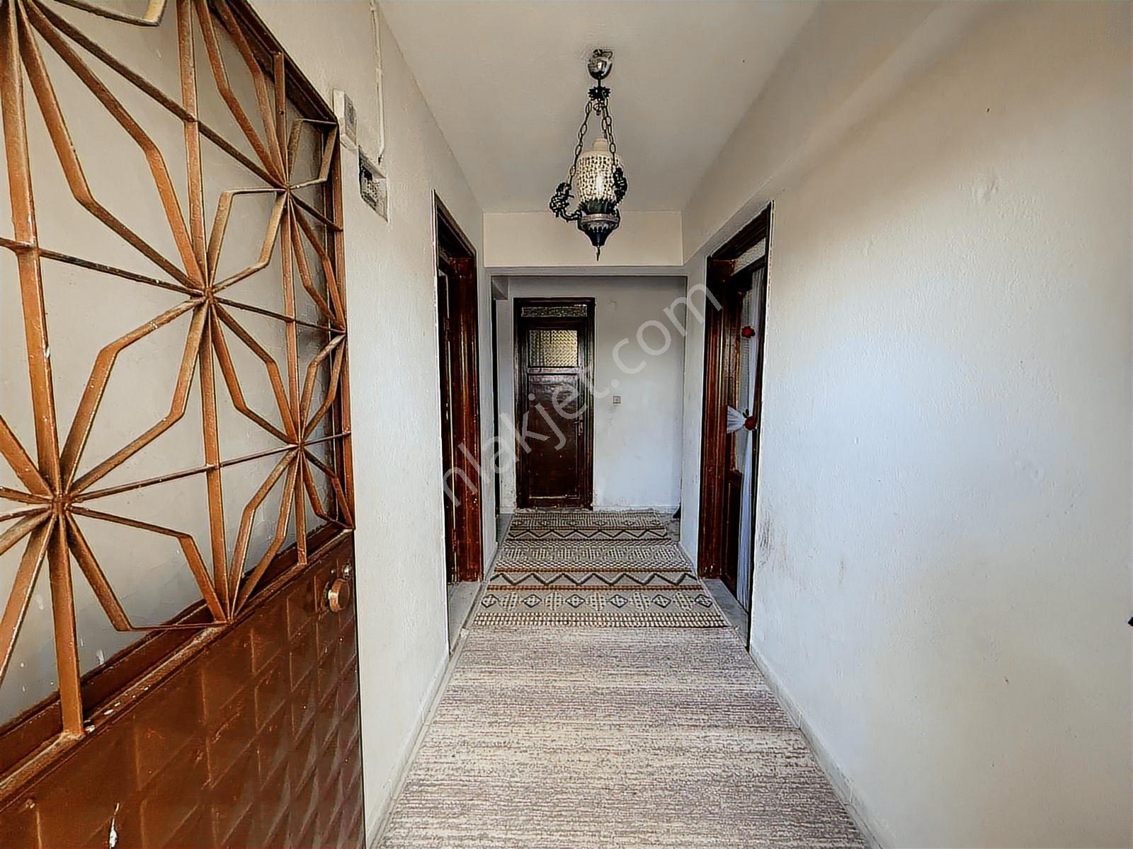 Urla Şirinkentte Satılık 668 M2 Müstakil Ev Ve Tarla - Görsel 7