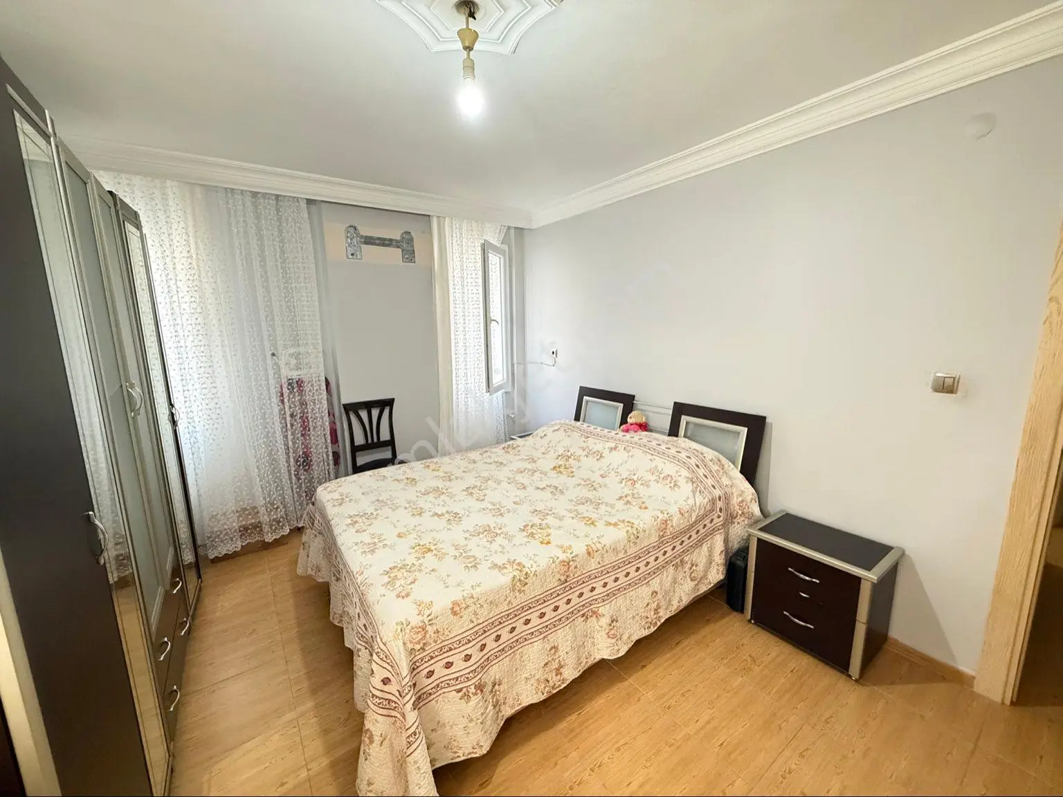 Pınar Mah. Az Katlı Kapalı Pazar Civarı 3+1 Kapalı Mutfaklı - Görsel 14