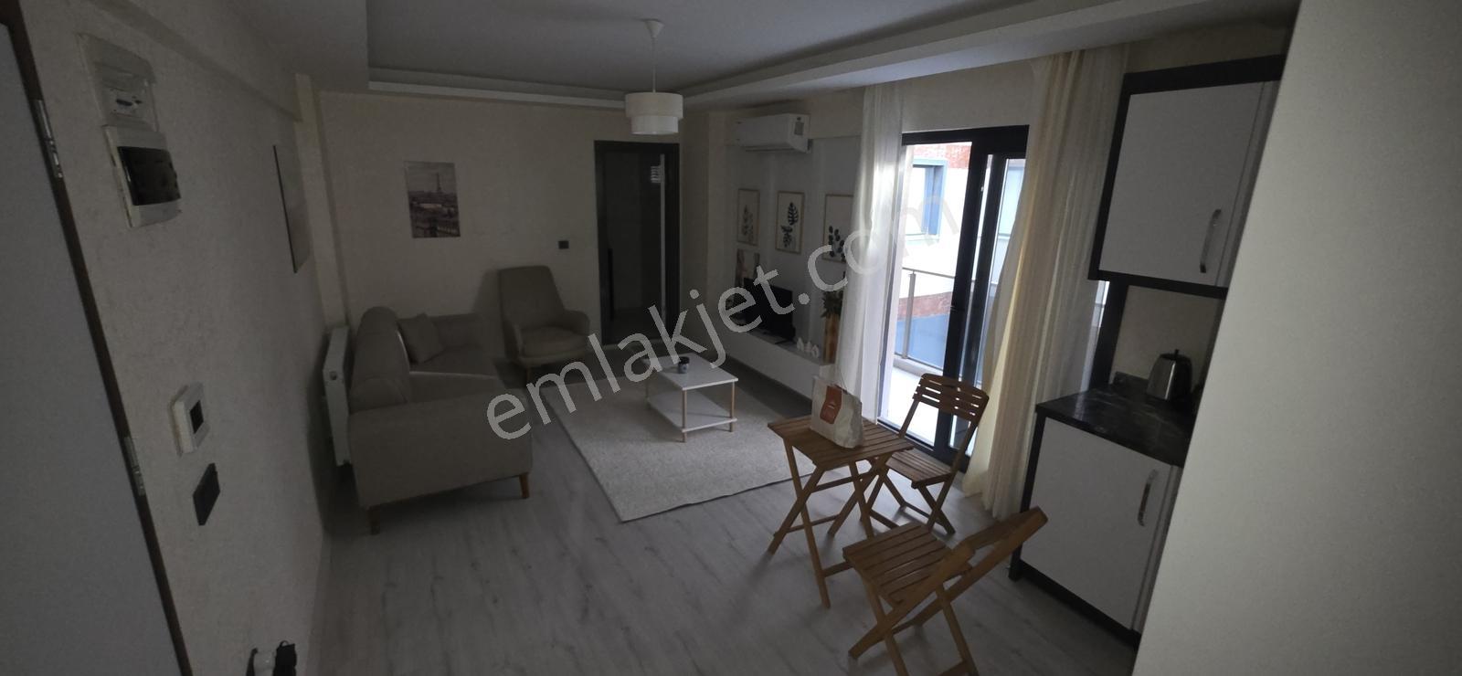Seyrek'te Site İçi 1+1 Eşyalı Kiralık - Görsel 12
