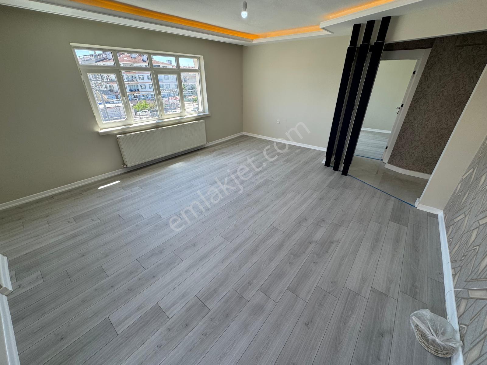 Plevne Mah'de 3+1 Ön Cephe Ara Katta Bağımsız Ful Yapılı!!! - Görsel 9