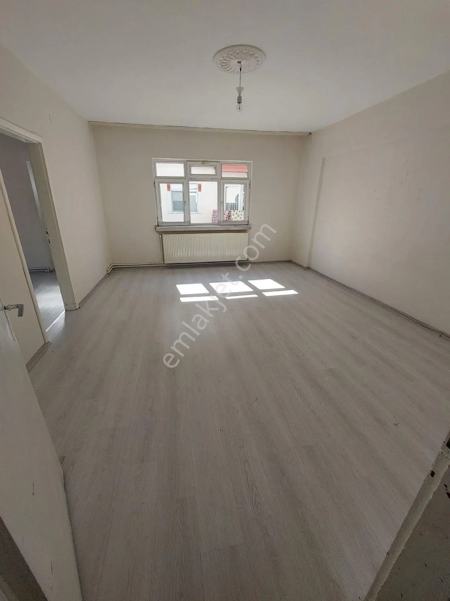 3+1 Ara Kat Kiralık Daire Sincan Akşemsettin
