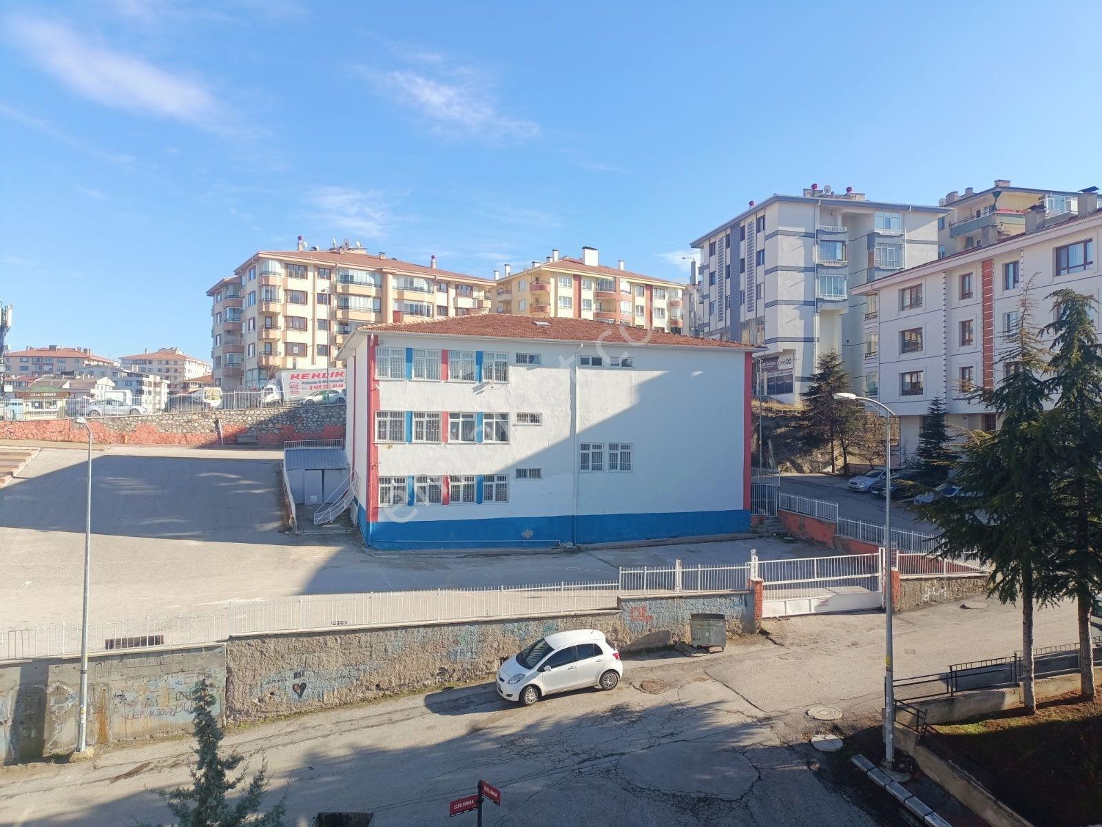 Emaks'tan/lizbon Cad.yakını/katta/önü Açık/keyifli/2+1 - Görsel 11
