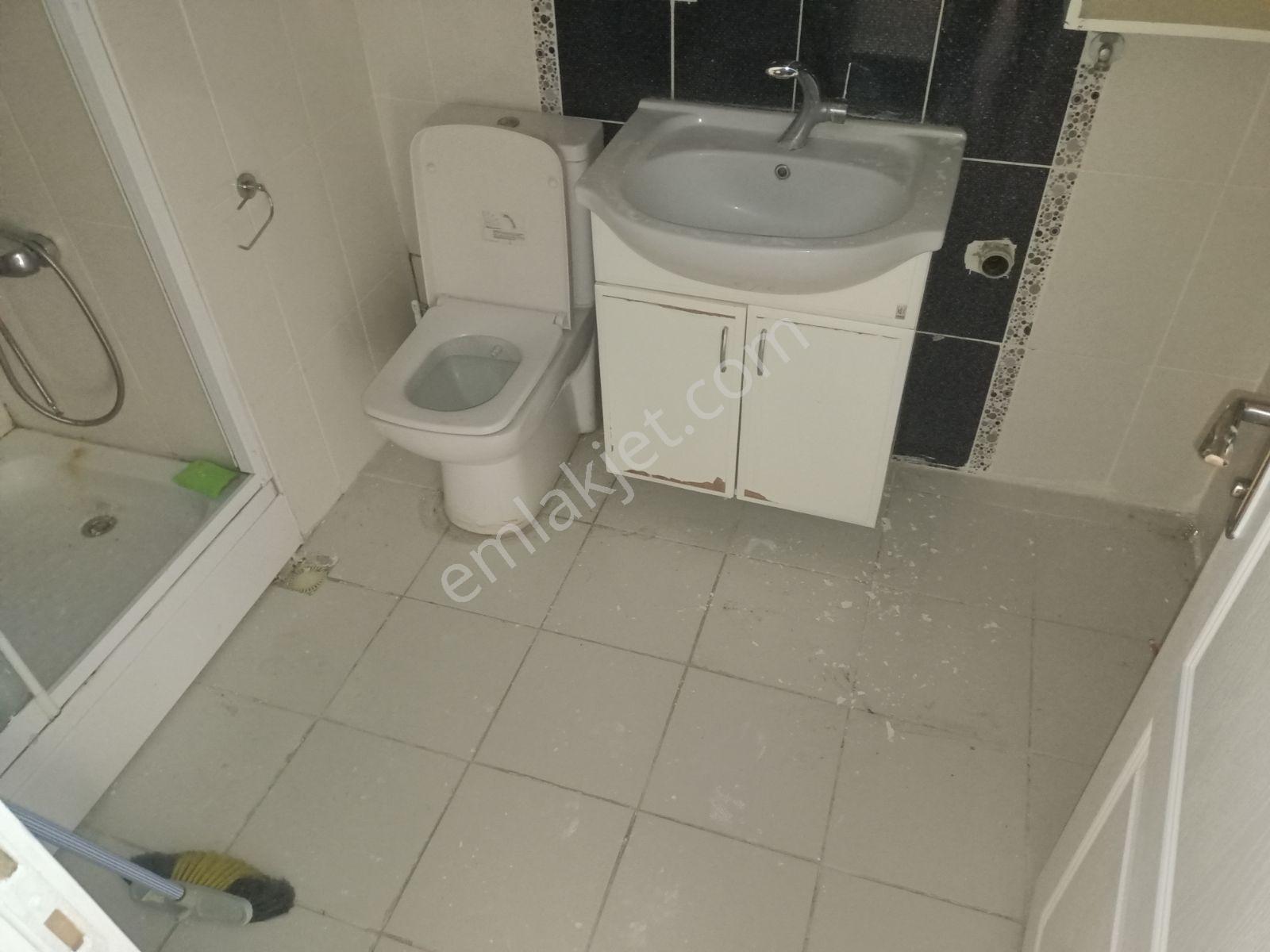 Emaks'tan/lizbon Cad.yakını/katta/önü Açık/keyifli/2+1 - Görsel 8