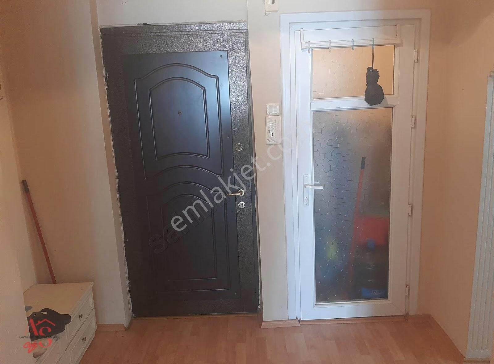Güzelyalı Da Mithatpaşa Cadde Paraleli 2+1 Arakat Daire - Görsel 26