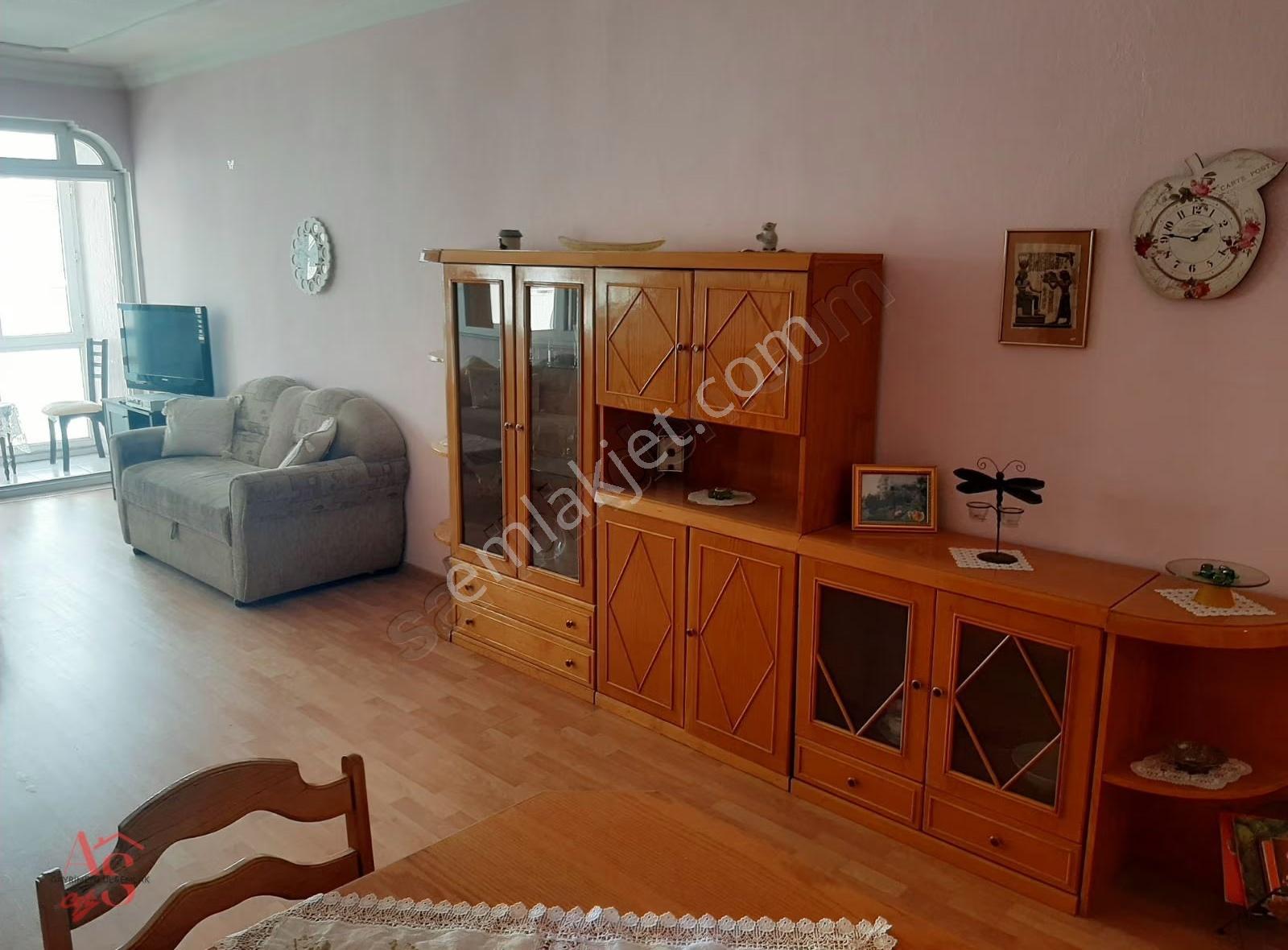 Güzelyalı Da Mithatpaşa Cadde Paraleli 2+1 Arakat Daire - Görsel 10