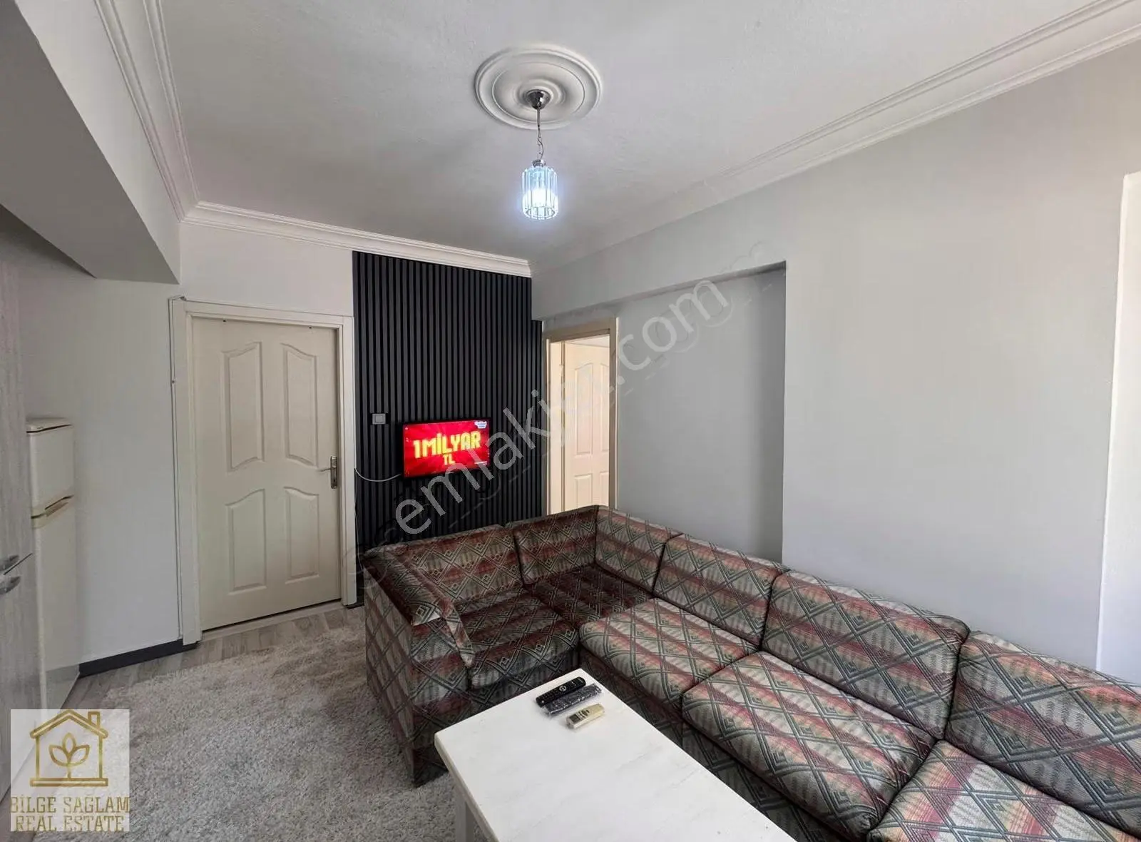 Üniversiteye Ve Emniyete Yürüme Mesafesinde Kiralık Eşyalı 1+1